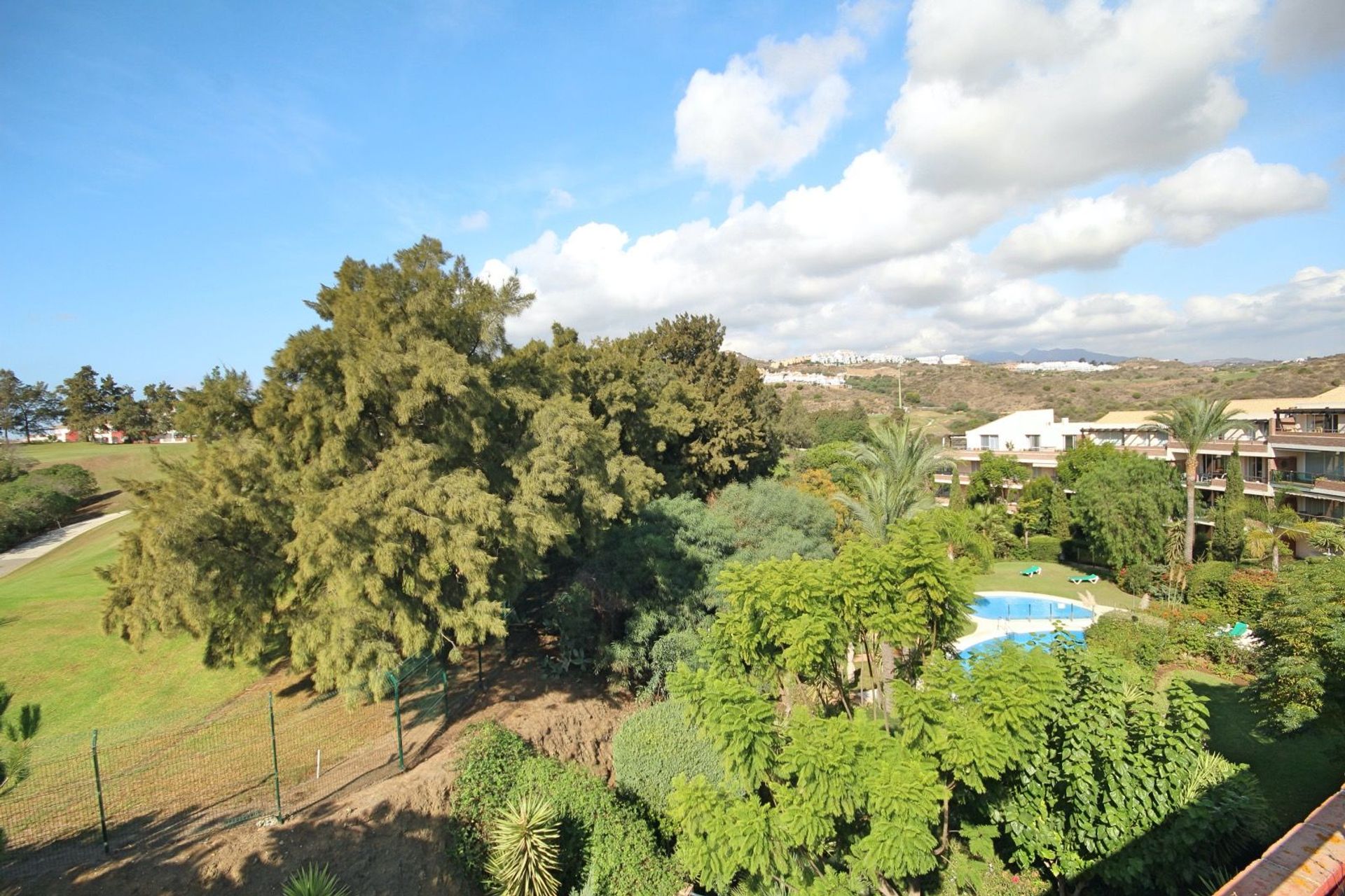 rumah dalam Urbanización Riviera Sol, Andalucía 11394154