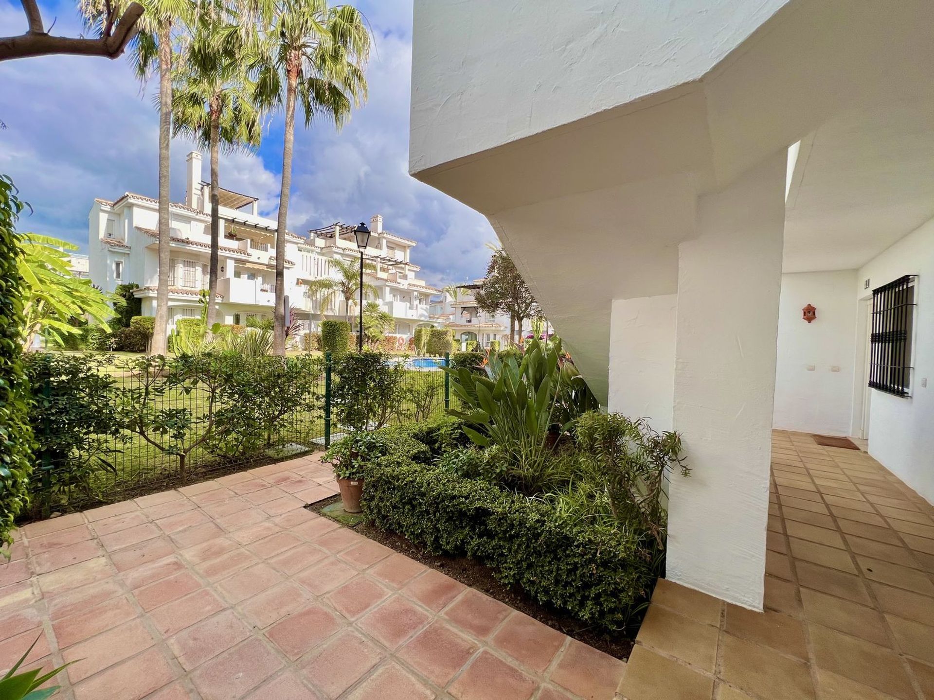 Condominium in Marbella, Andalucía 11394380