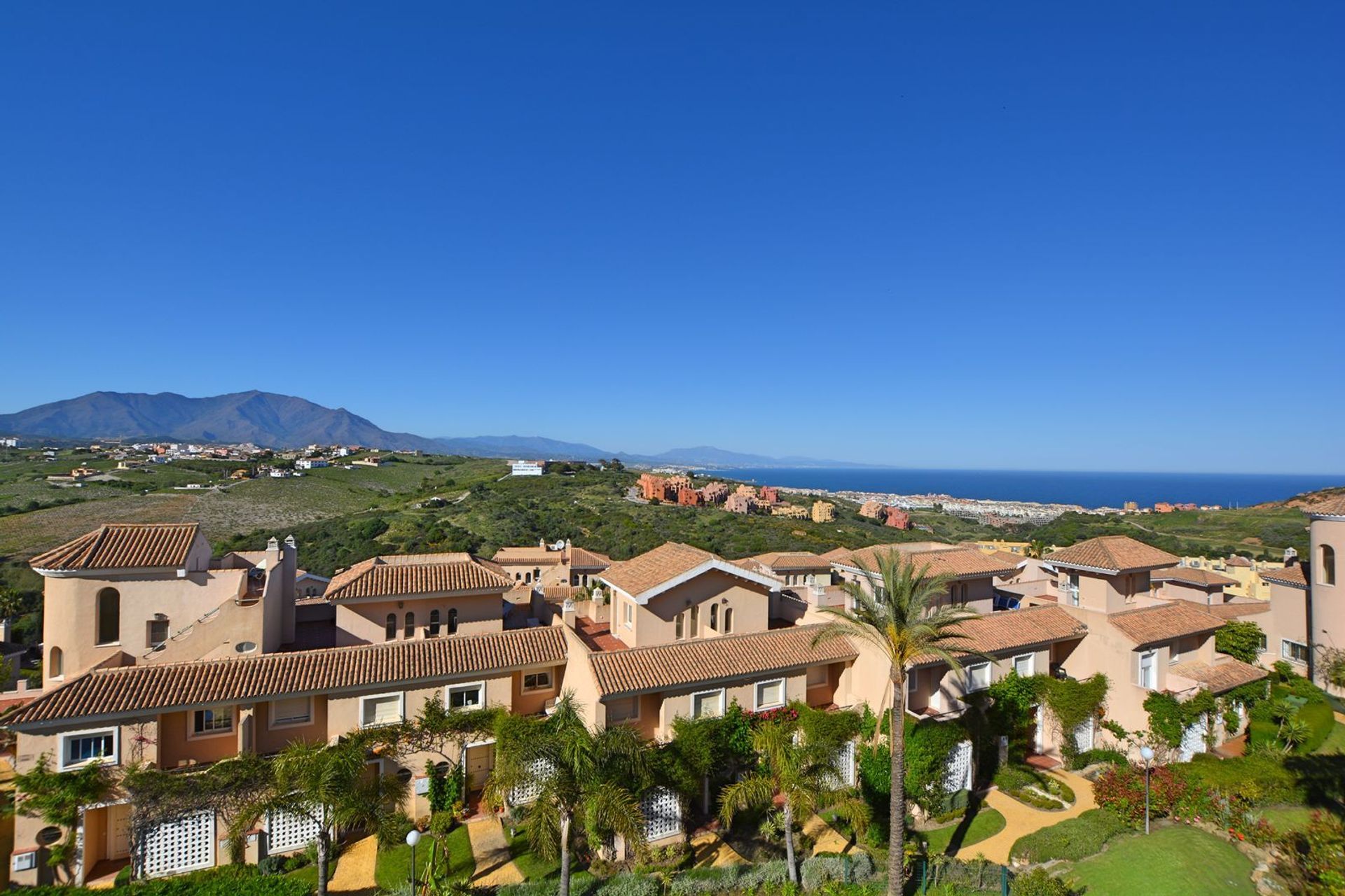 Hus i Puerto de la Duquesa, Andalusia 11394399