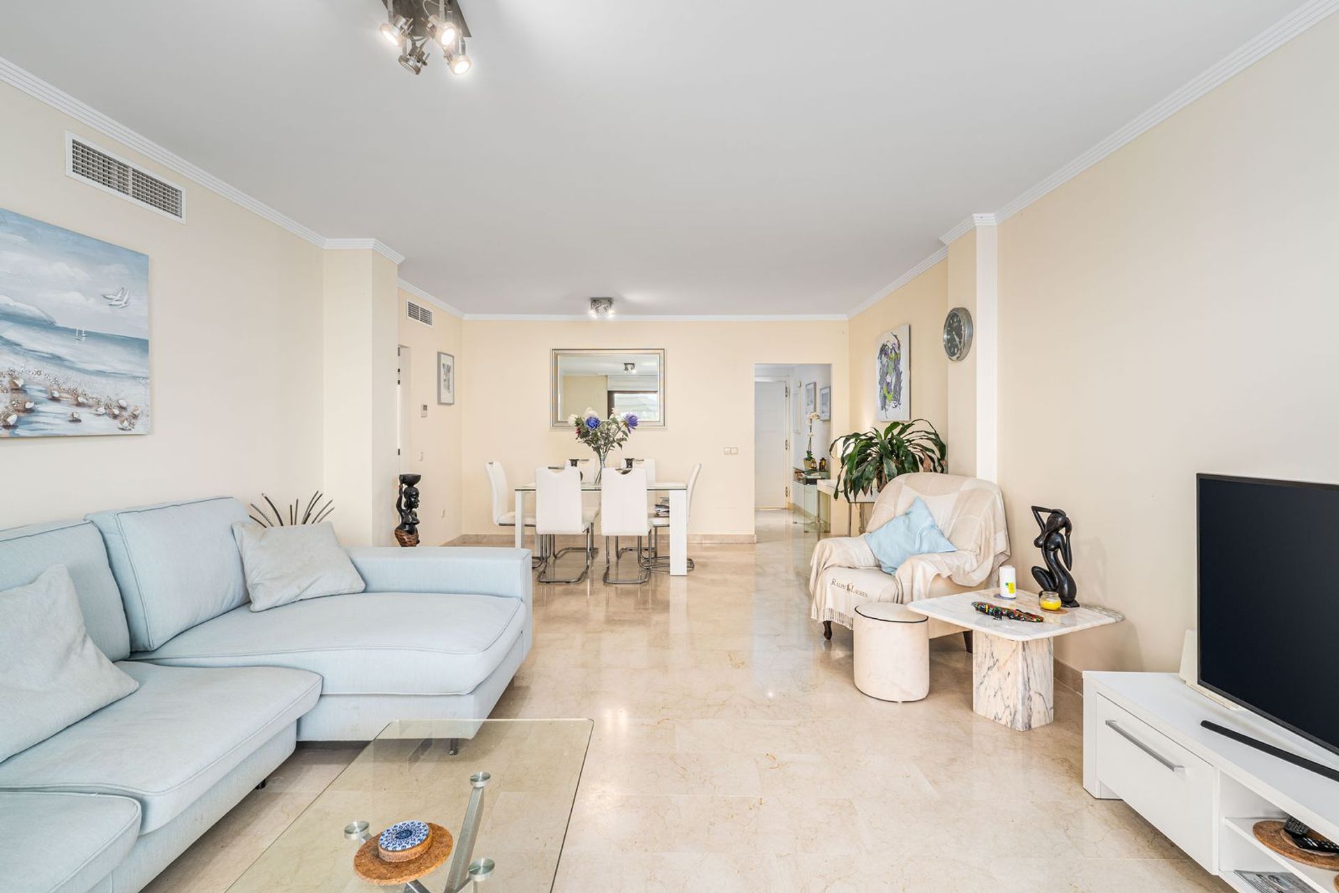 Condominium dans Casarès, Andalousie 11394553