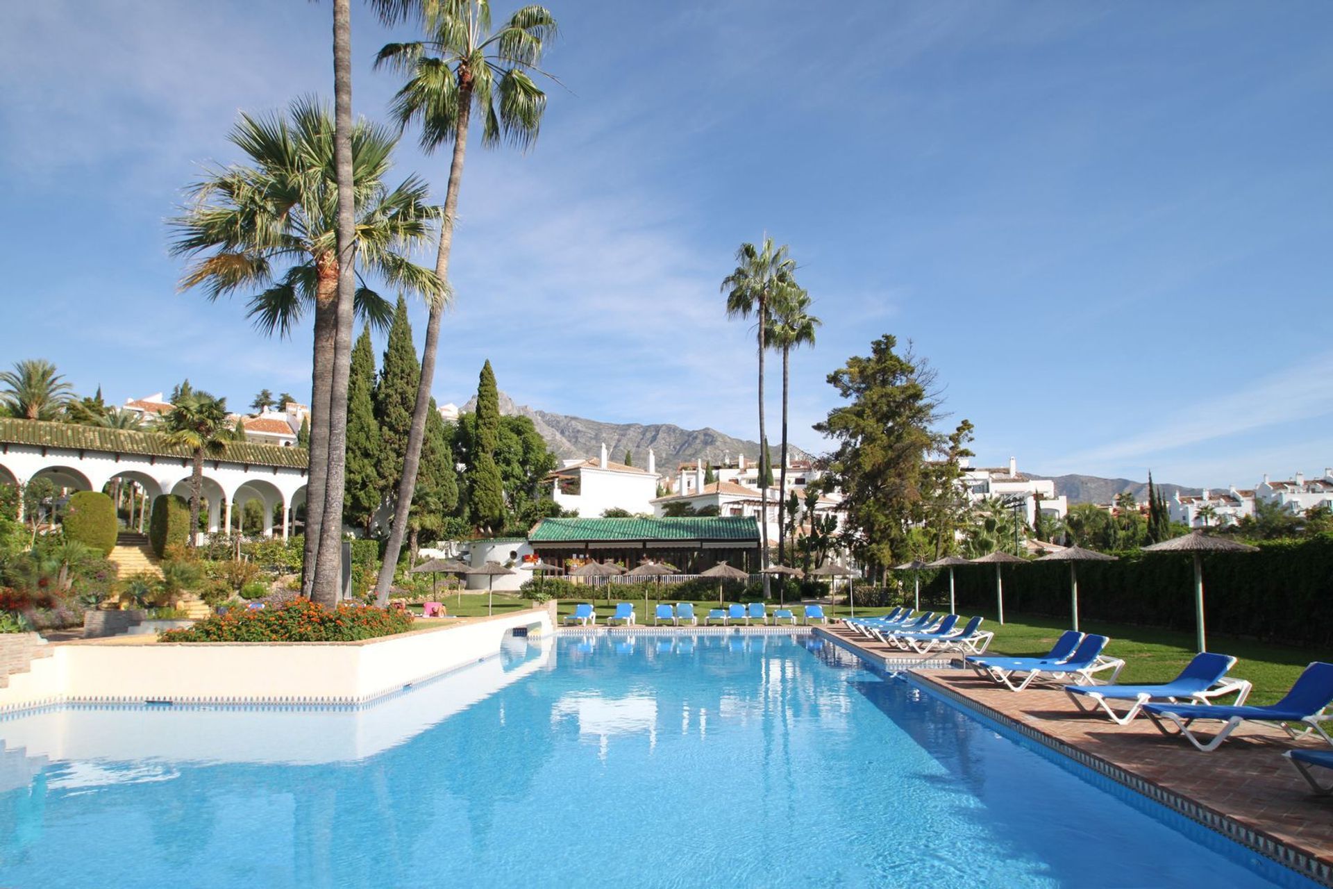 Huis in Marbella, Andalusia 11394587