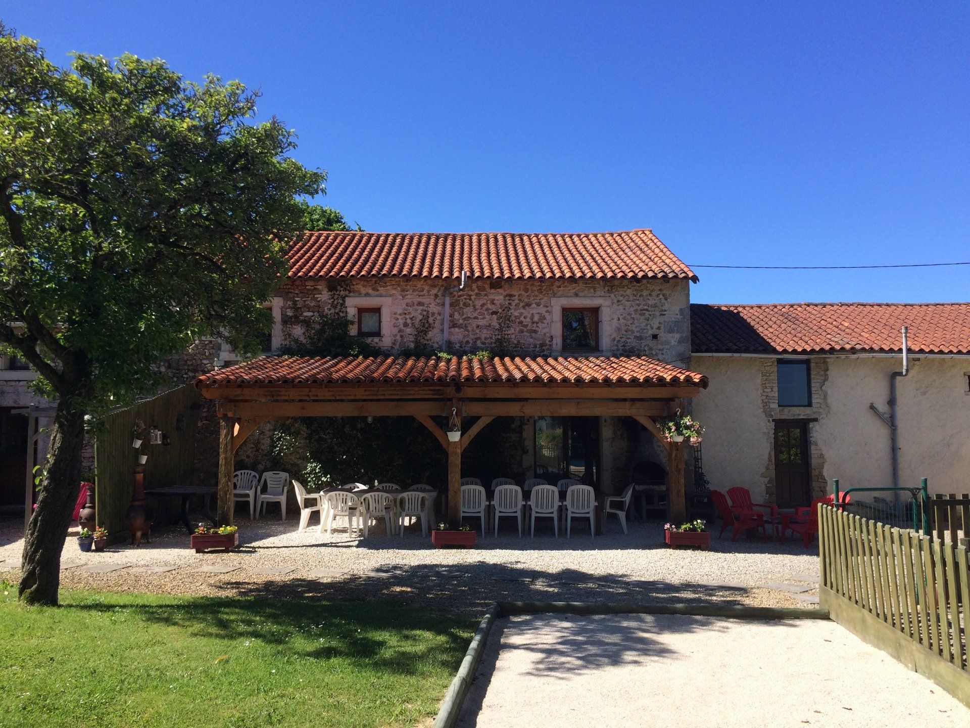 Muu sisään La Chapelle-Pouilloux, Nouvelle-Aquitaine 11394595