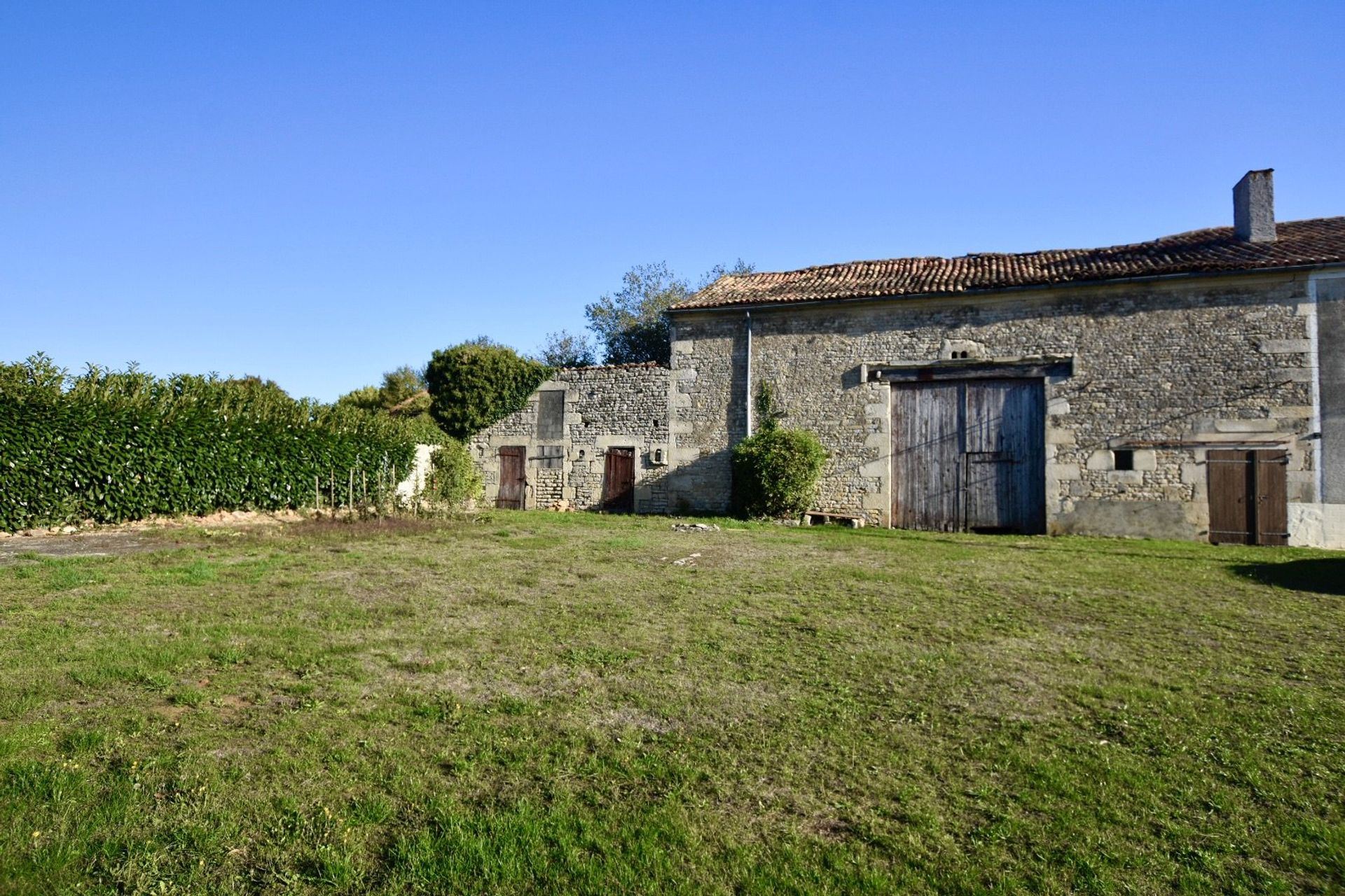 casa en Valdelaume, Nouvelle-Aquitaine 11394693