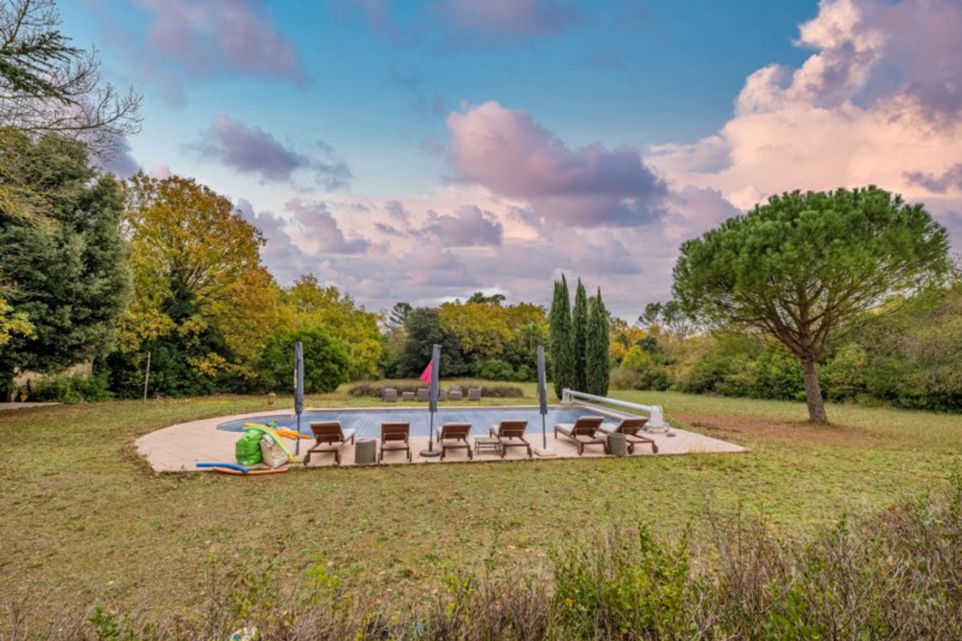 Haus im Carcassonne, Occitanie 11394975