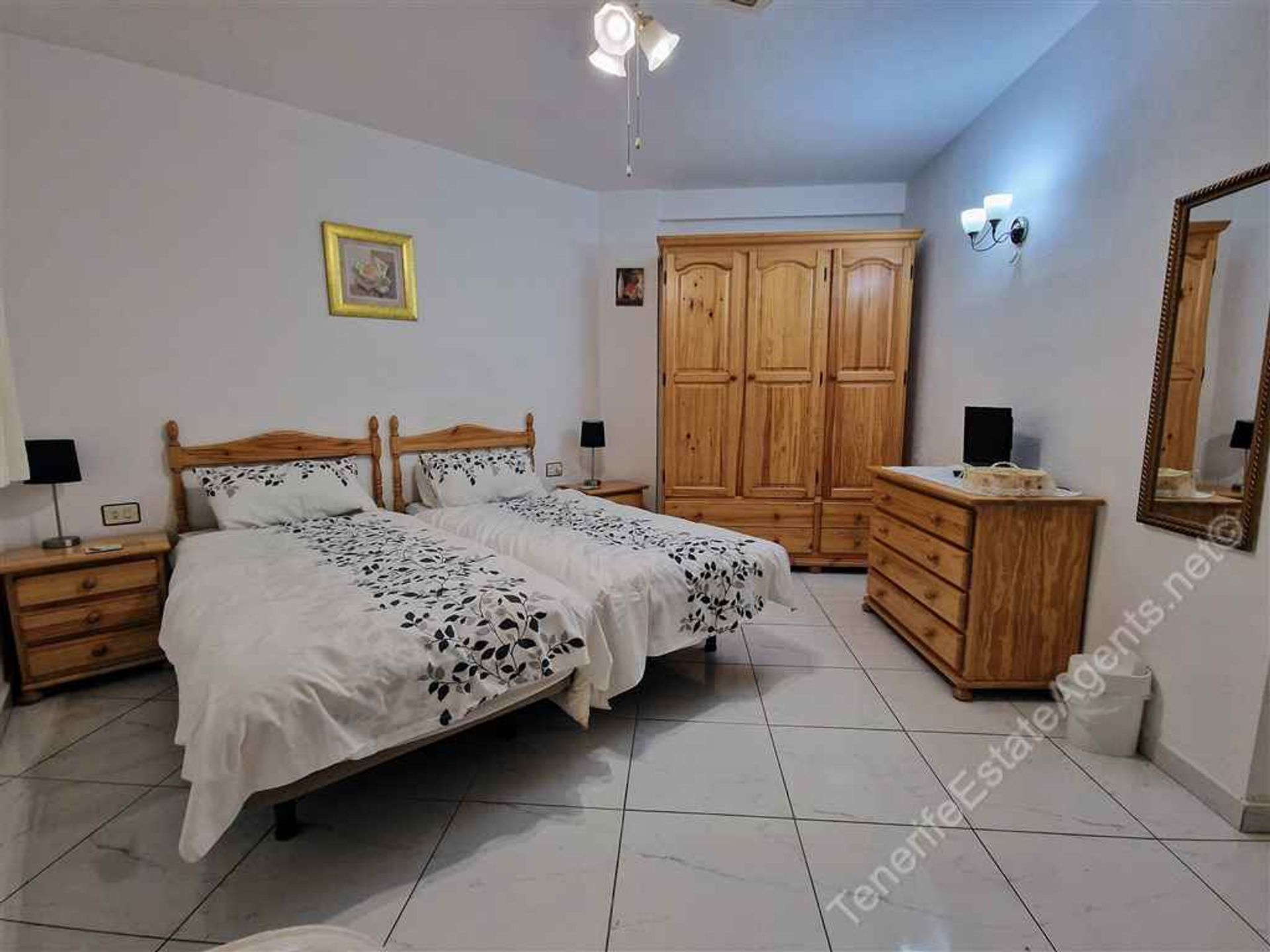 Condominio en Los Cristianos, Canary Islands 11395174