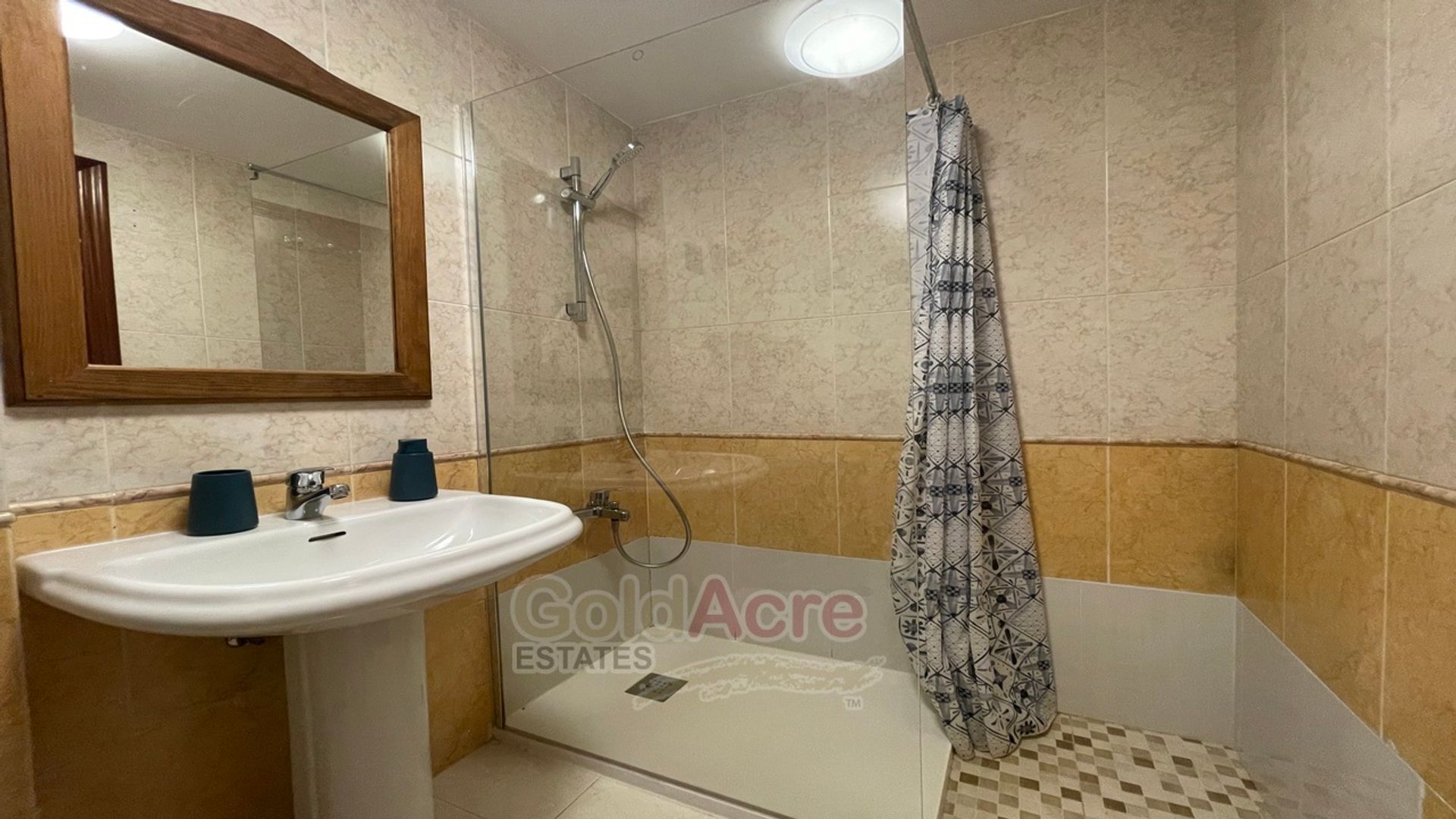 Кондоминиум в Corralejo, Canarias 11395387