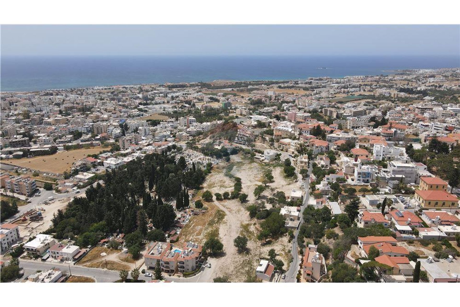 Terre dans Paphos, Paphos 11395584