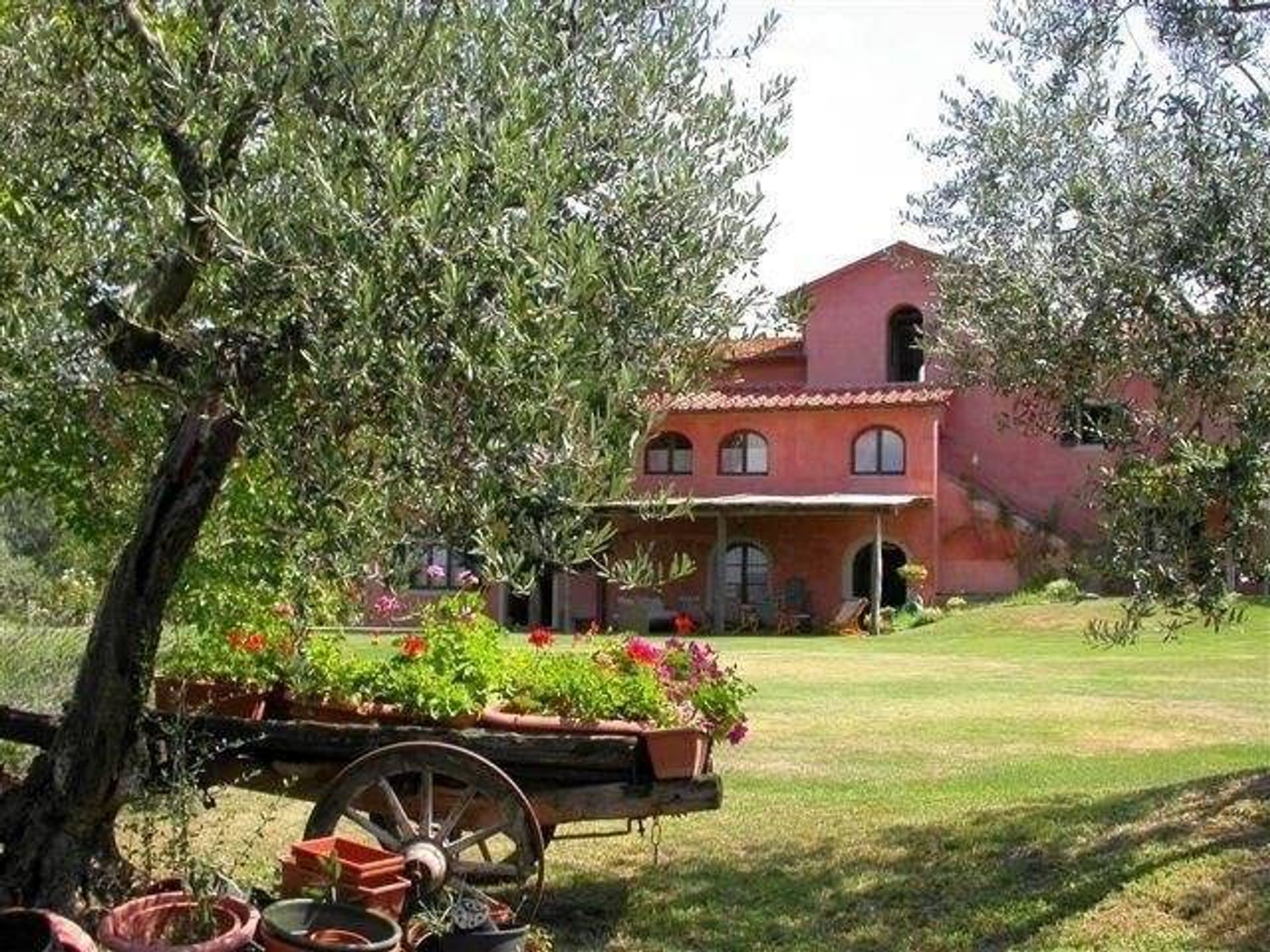 Haus im Reggello, Tuscany 11395611