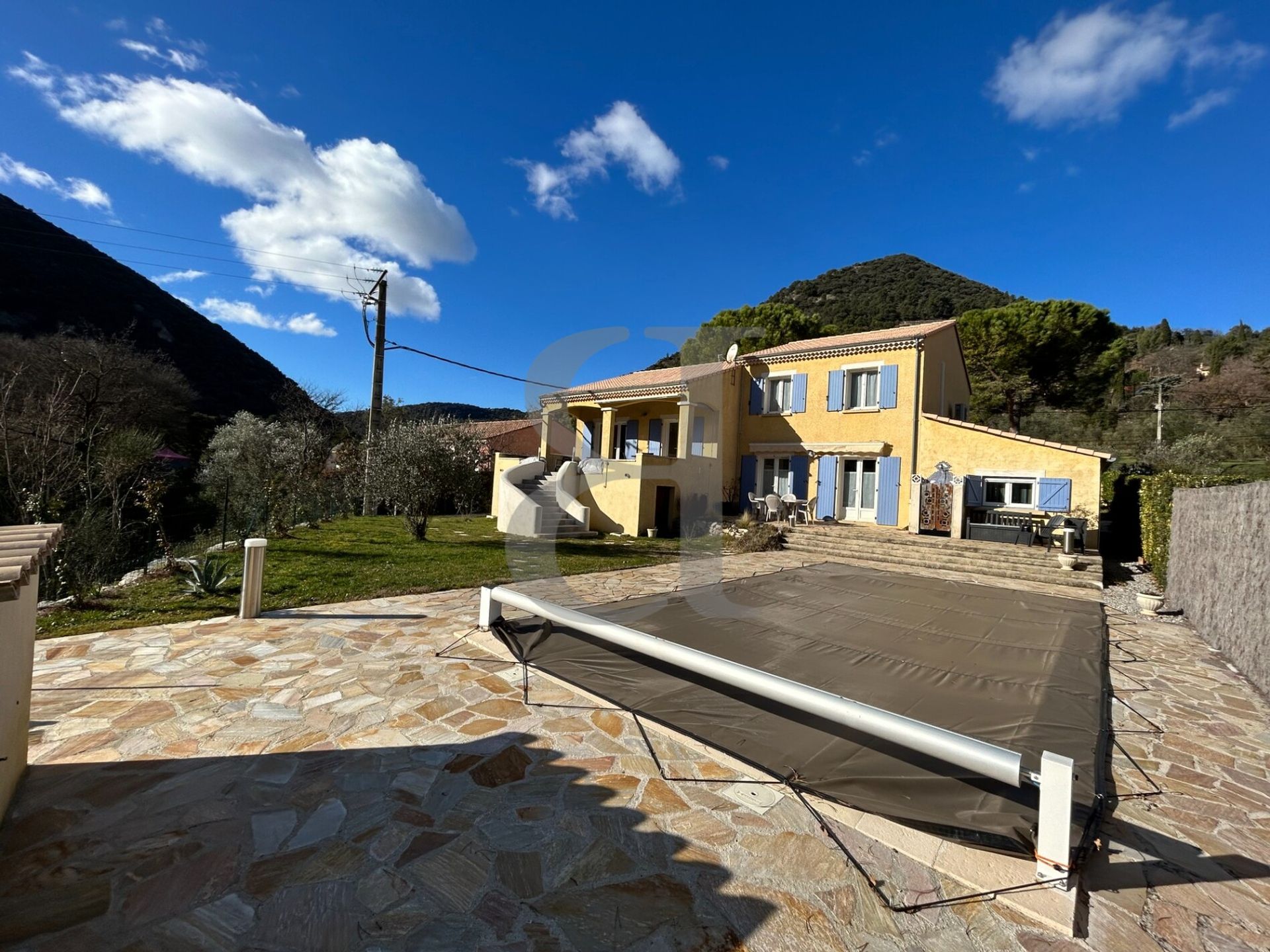 rumah dalam Nyons, Auvergne-Rhone-Alpes 11395779