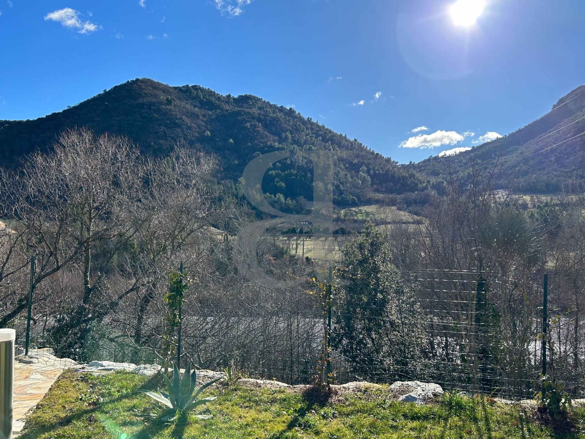 Hus i Nyons, Auvergne-Rhône-Alpes 11395779