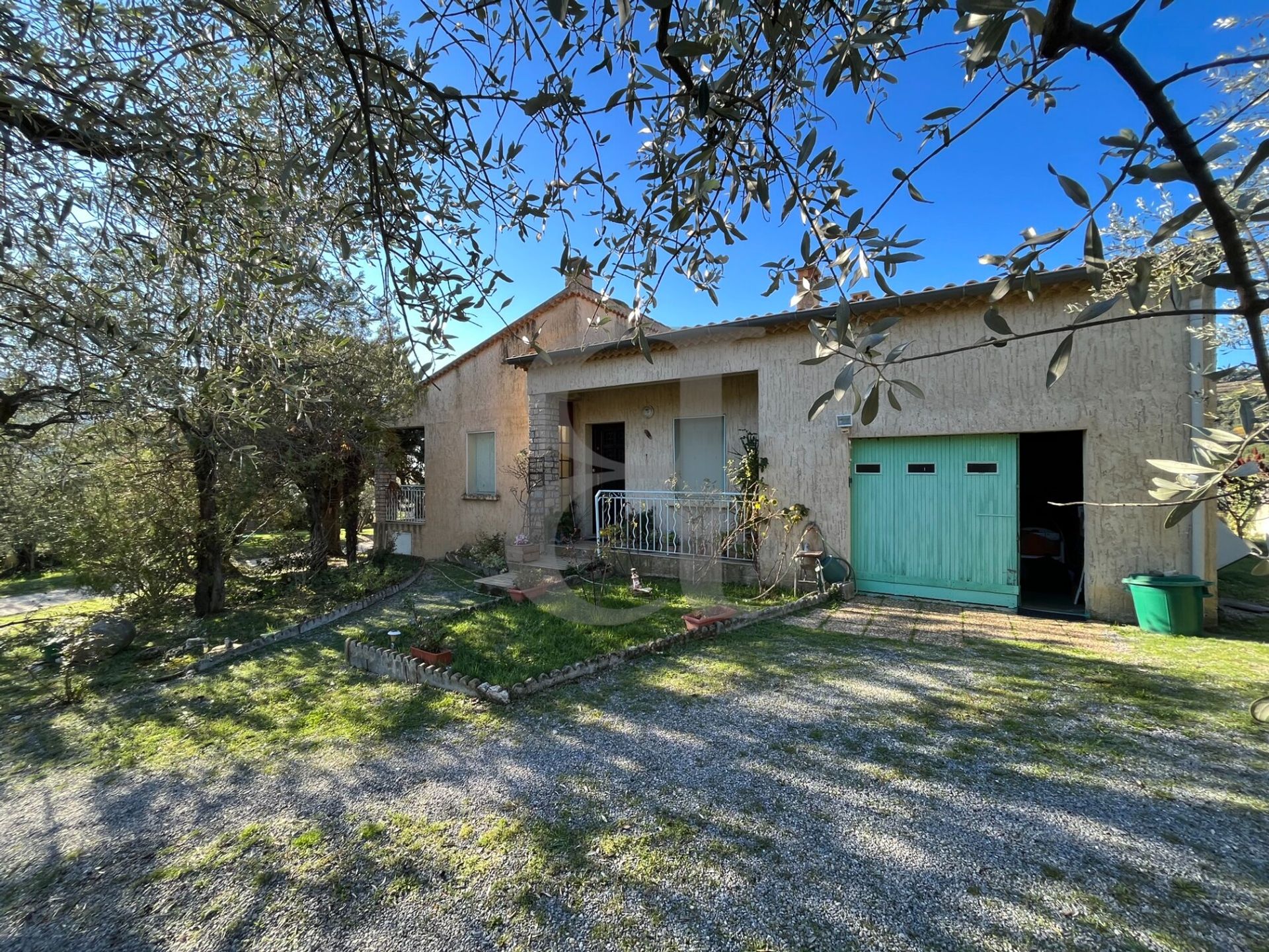 Hus i Nyons, Auvergne-Rhône-Alpes 11395801