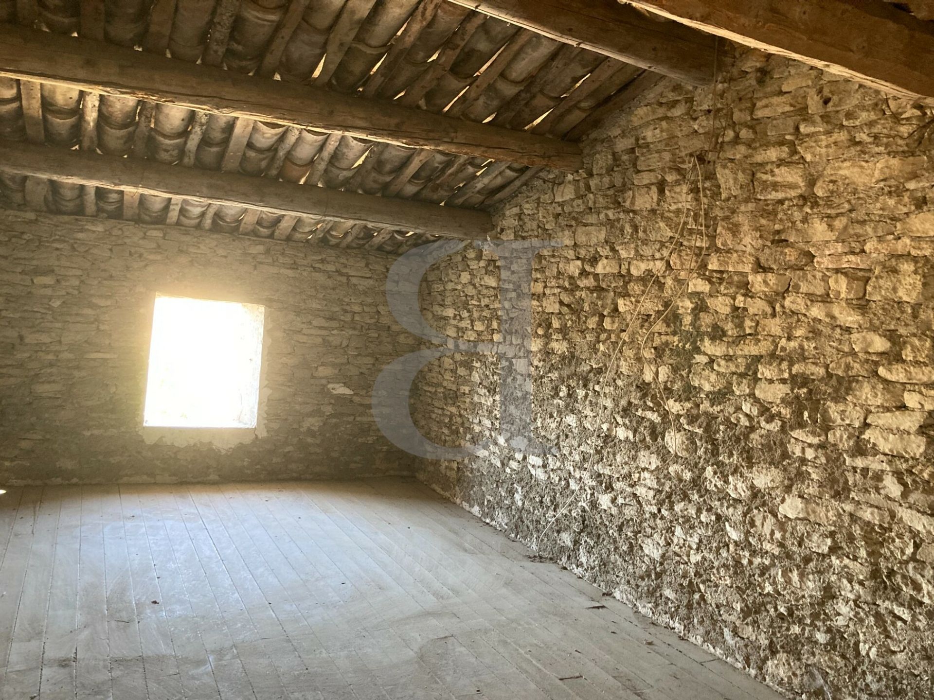 Hus i Buis-les-Baronnies, Auvergne-Rhône-Alpes 11395861