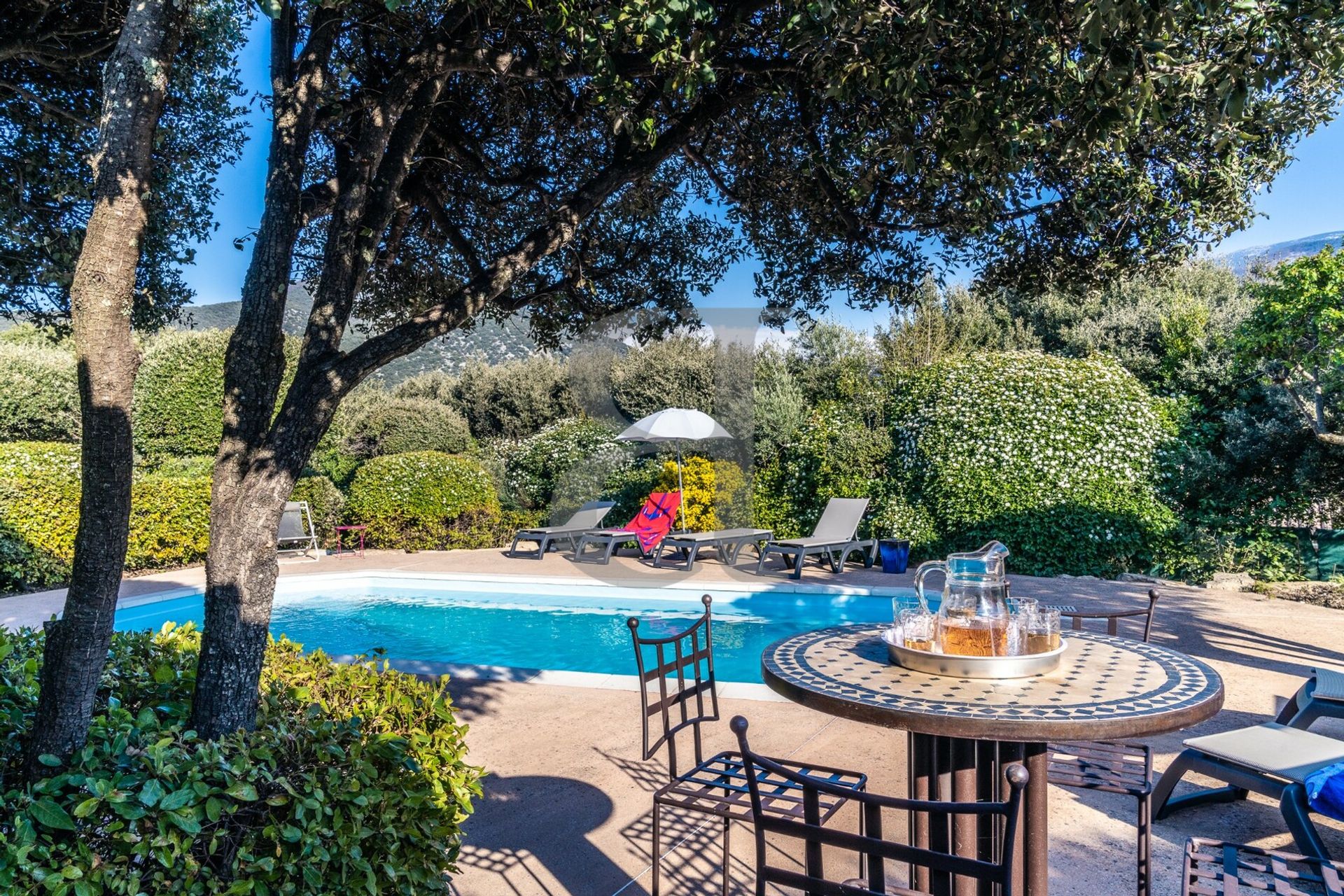 rumah dalam Vaison-la-Romaine, Provence-Alpes-Côte d'Azur 11395878