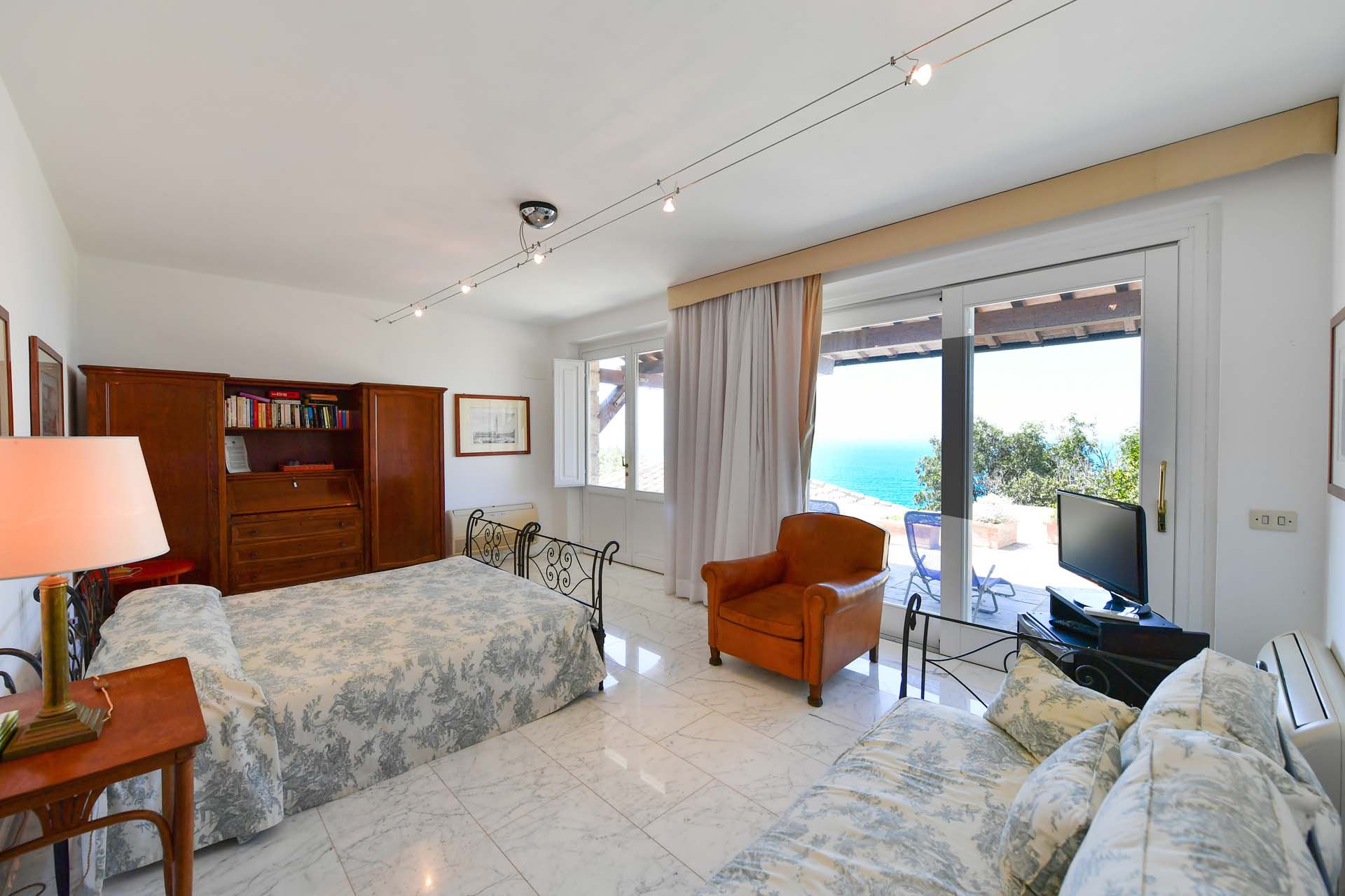 rumah dalam Porto Santo Stefano, Tuscany 11395892