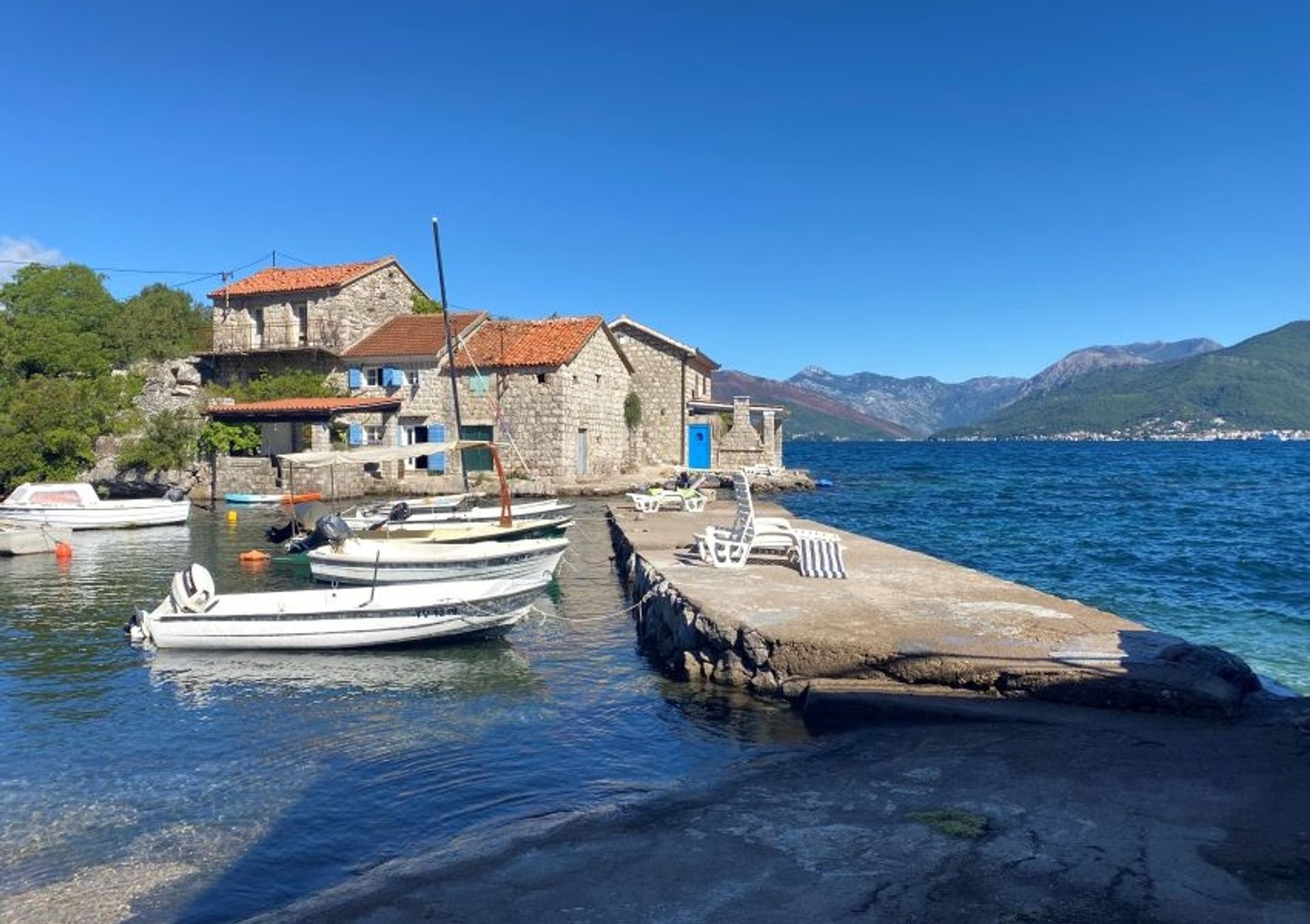 Condominium dans Peani, Tivat 11396171