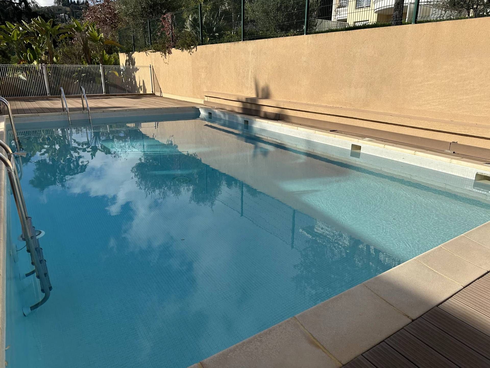 Osakehuoneisto sisään Roquebrune-Cap-Martin, Provence-Alpes-Côte d'Azur 11396283