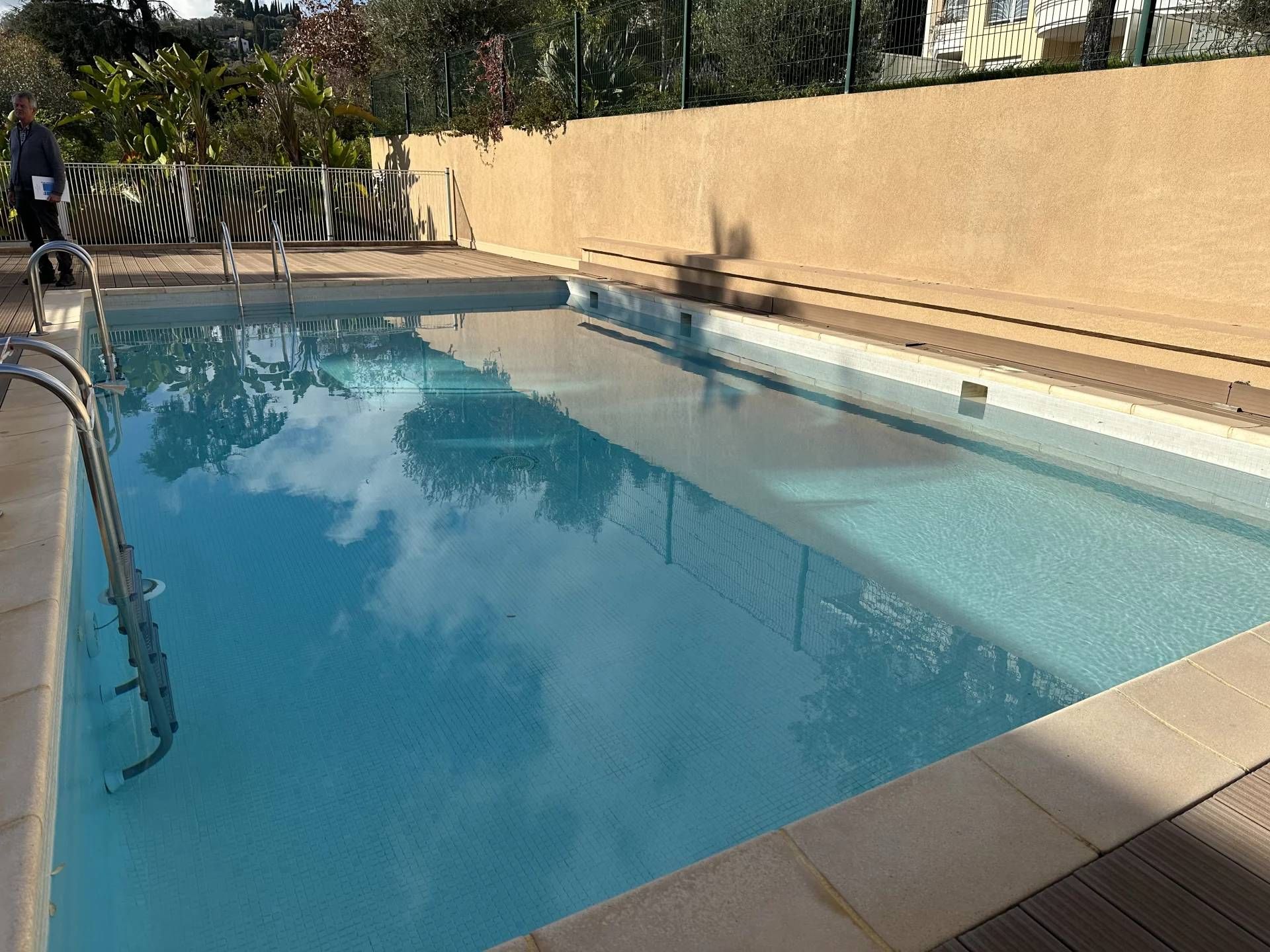 Osakehuoneisto sisään Roquebrune-Cap-Martin, Provence-Alpes-Côte d'Azur 11396519