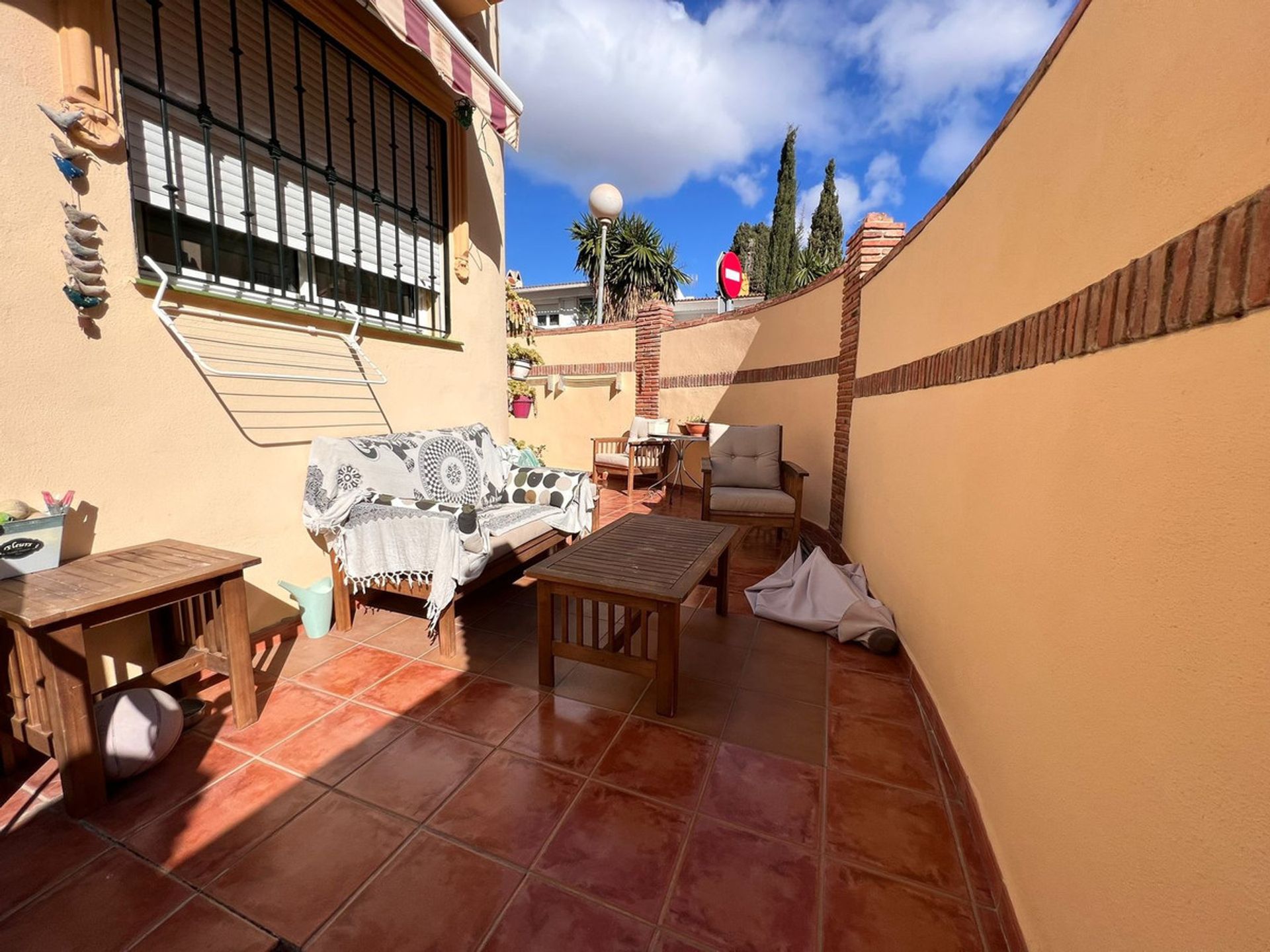 Casa nel Fuengirola, Andalucía 11396782