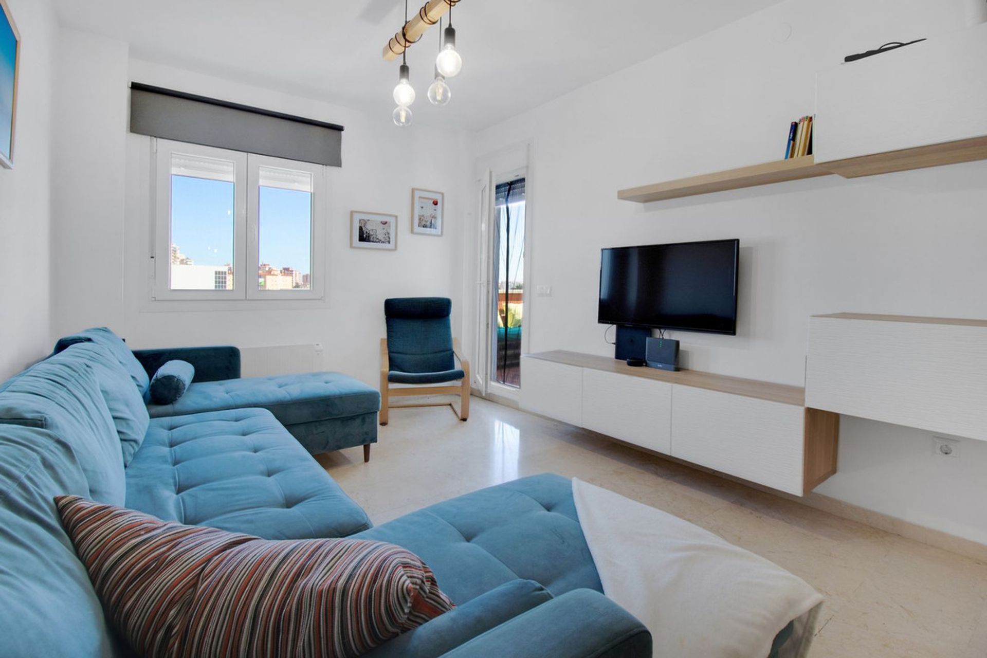 Condominio nel Fuengirola, Andalucía 11396940