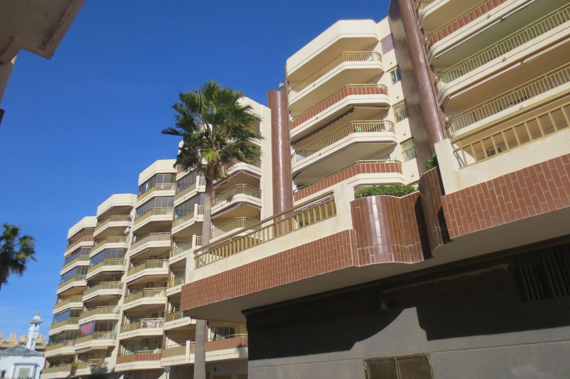 Condominium dans Fuengirola, Andalucía 11396990