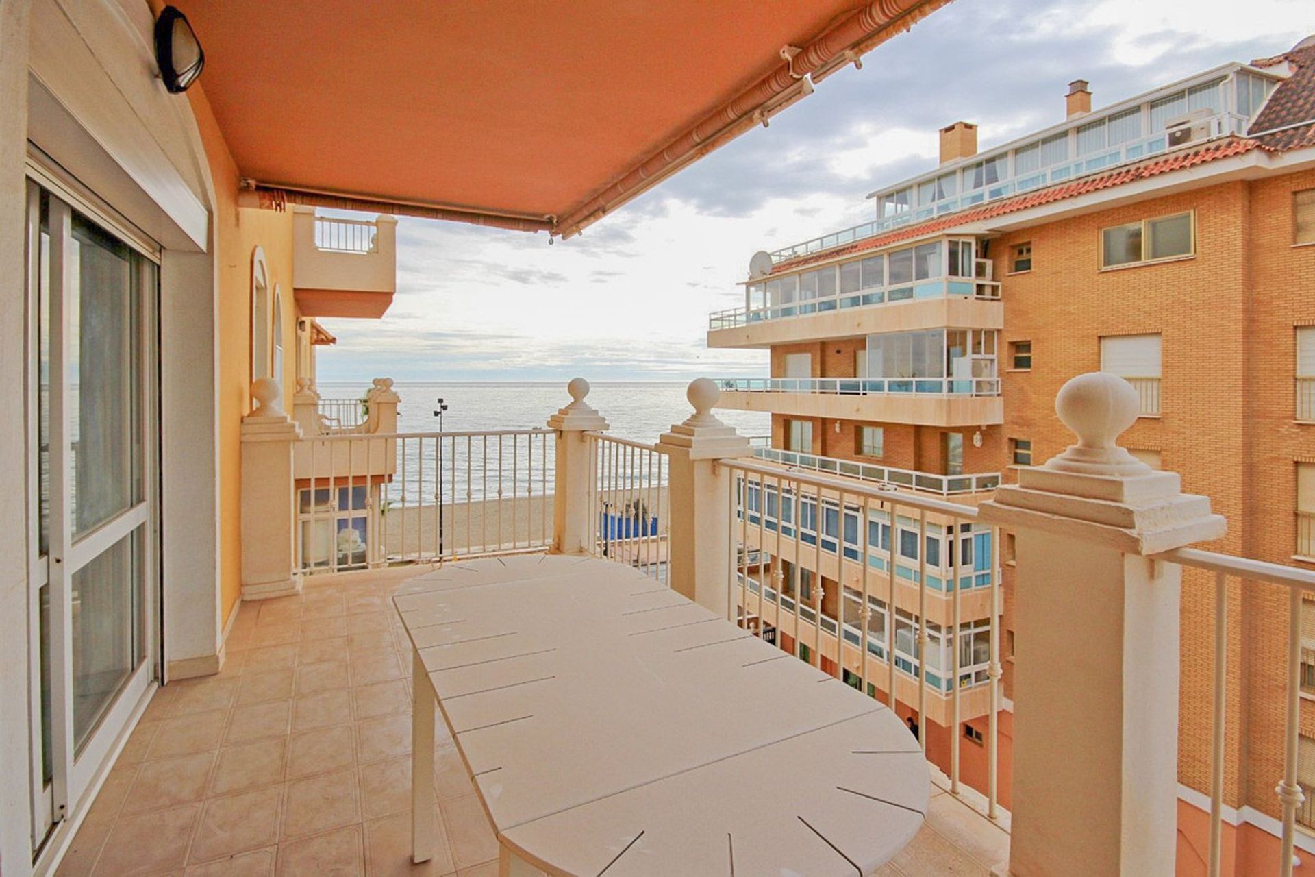 Condominio nel Santa Fe de los Boliches, Andalusia 11397040