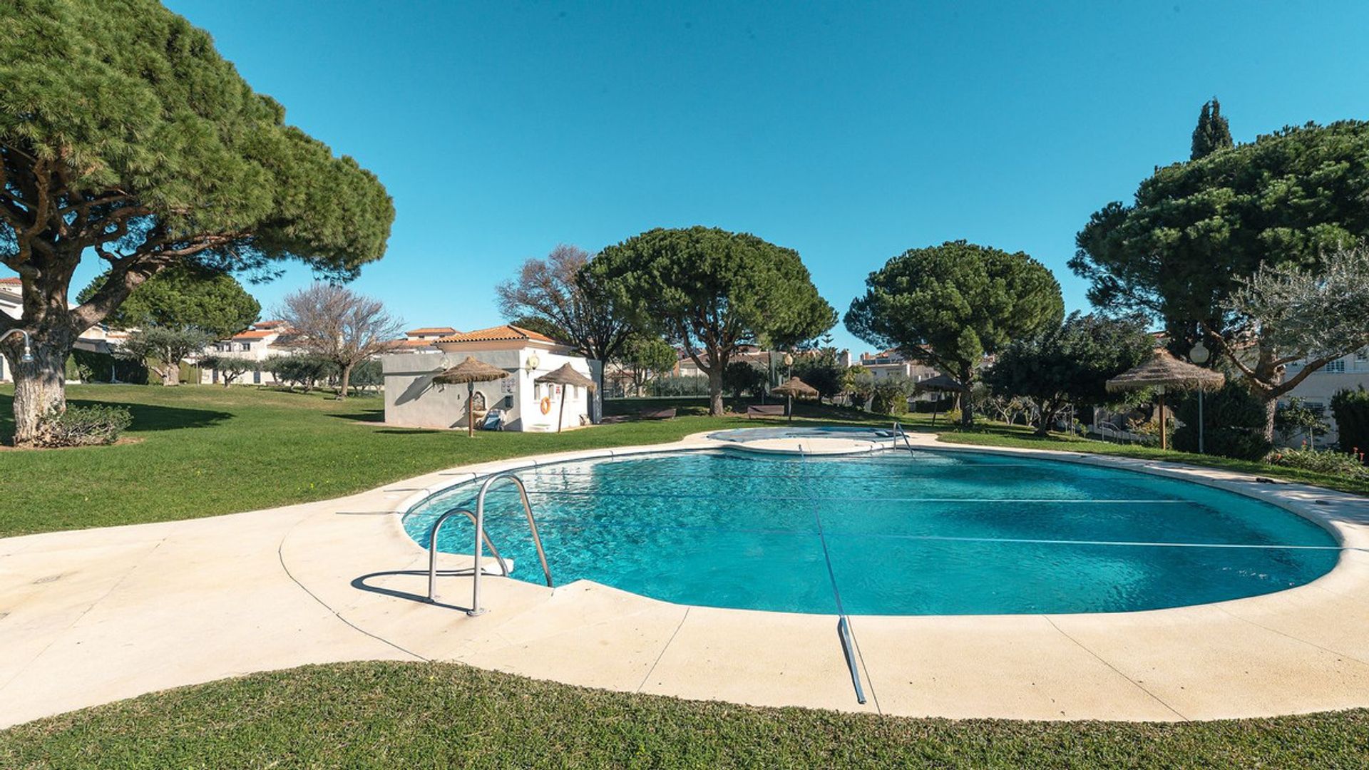 Casa nel Santa Fe de los Boliches, Andalusia 11397087