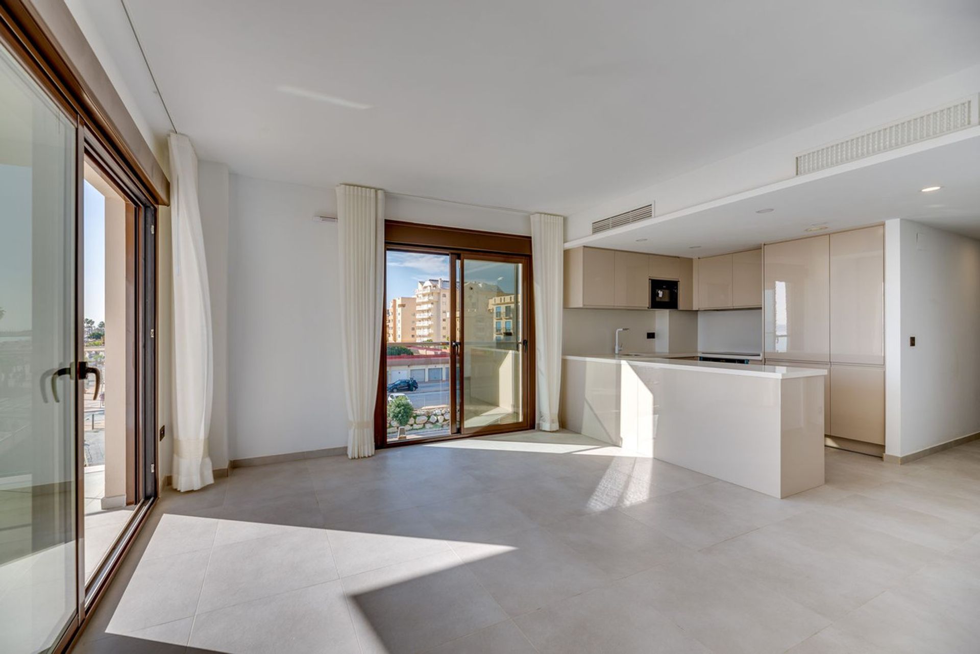 Condominio en Fuengirola, Andalucía 11397375