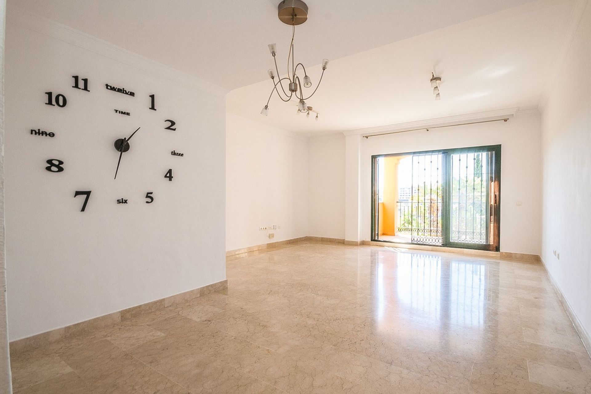 Condominium dans Ojén, Andalousie 11397487