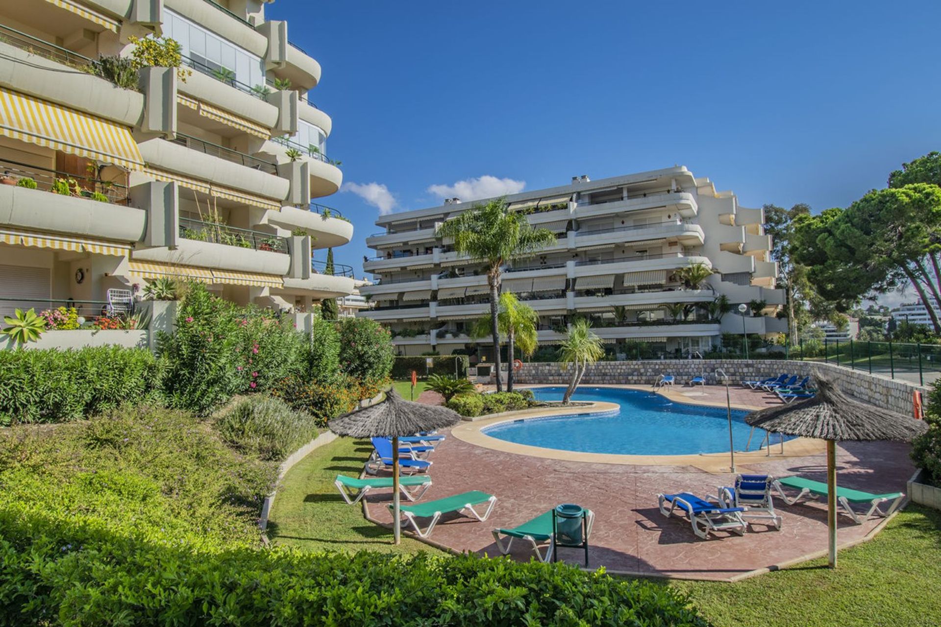 Condominium dans Marbella, Andalucía 11398227