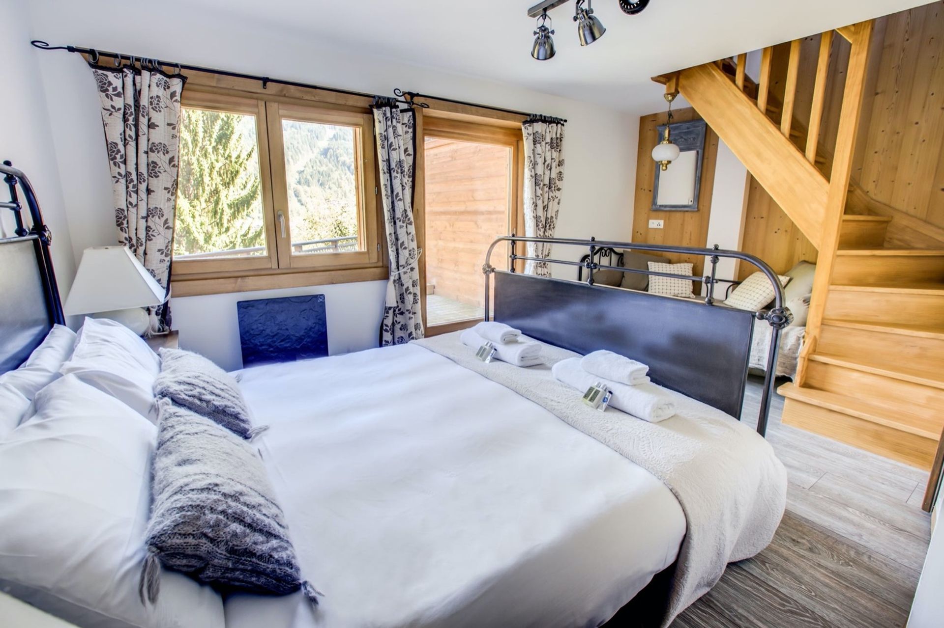 Haus im Morzine, Auvergne-Rhône-Alpes 11399727