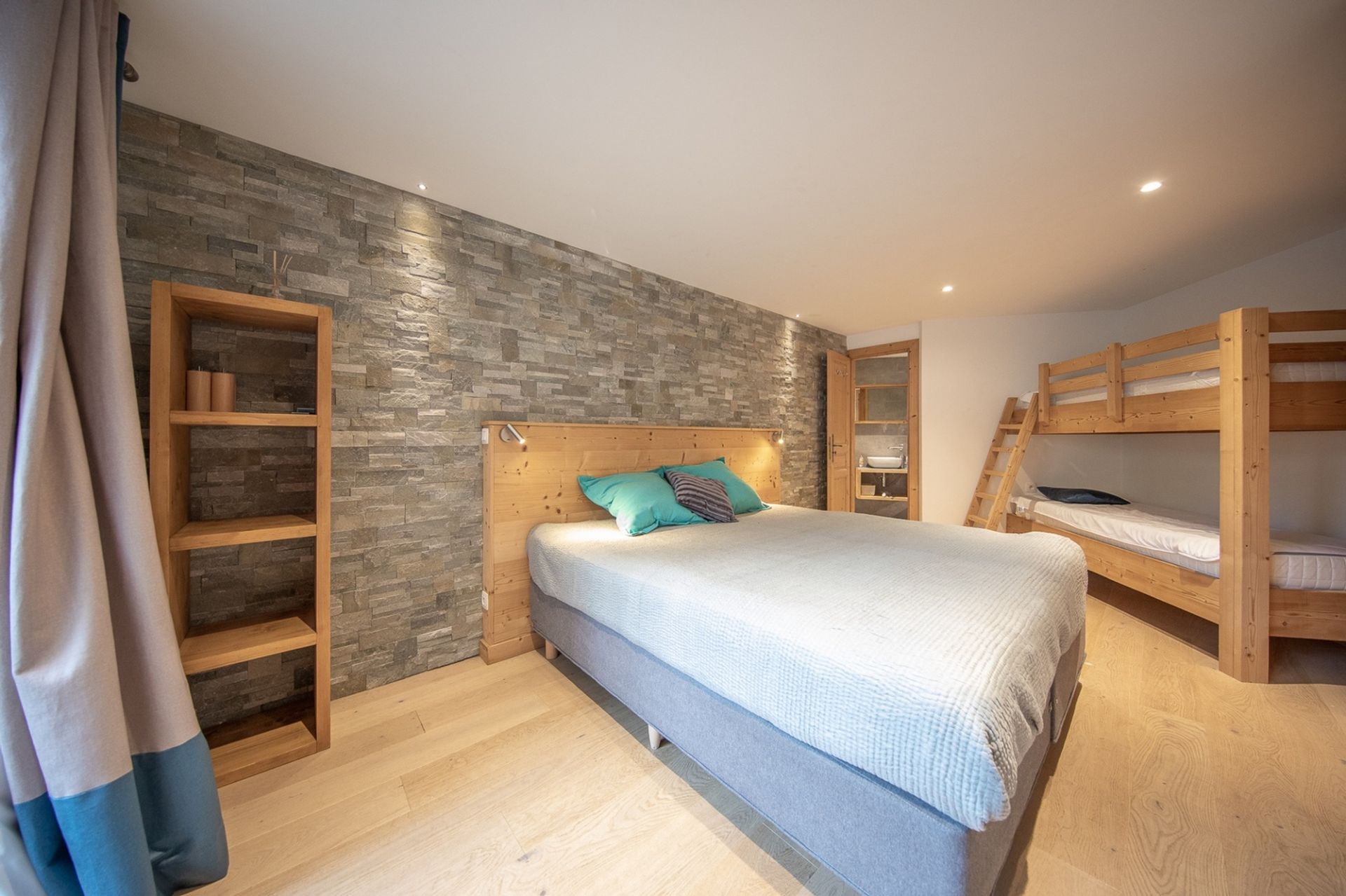 Hus i Morzine, Auvergne-Rhône-Alpes 11399804