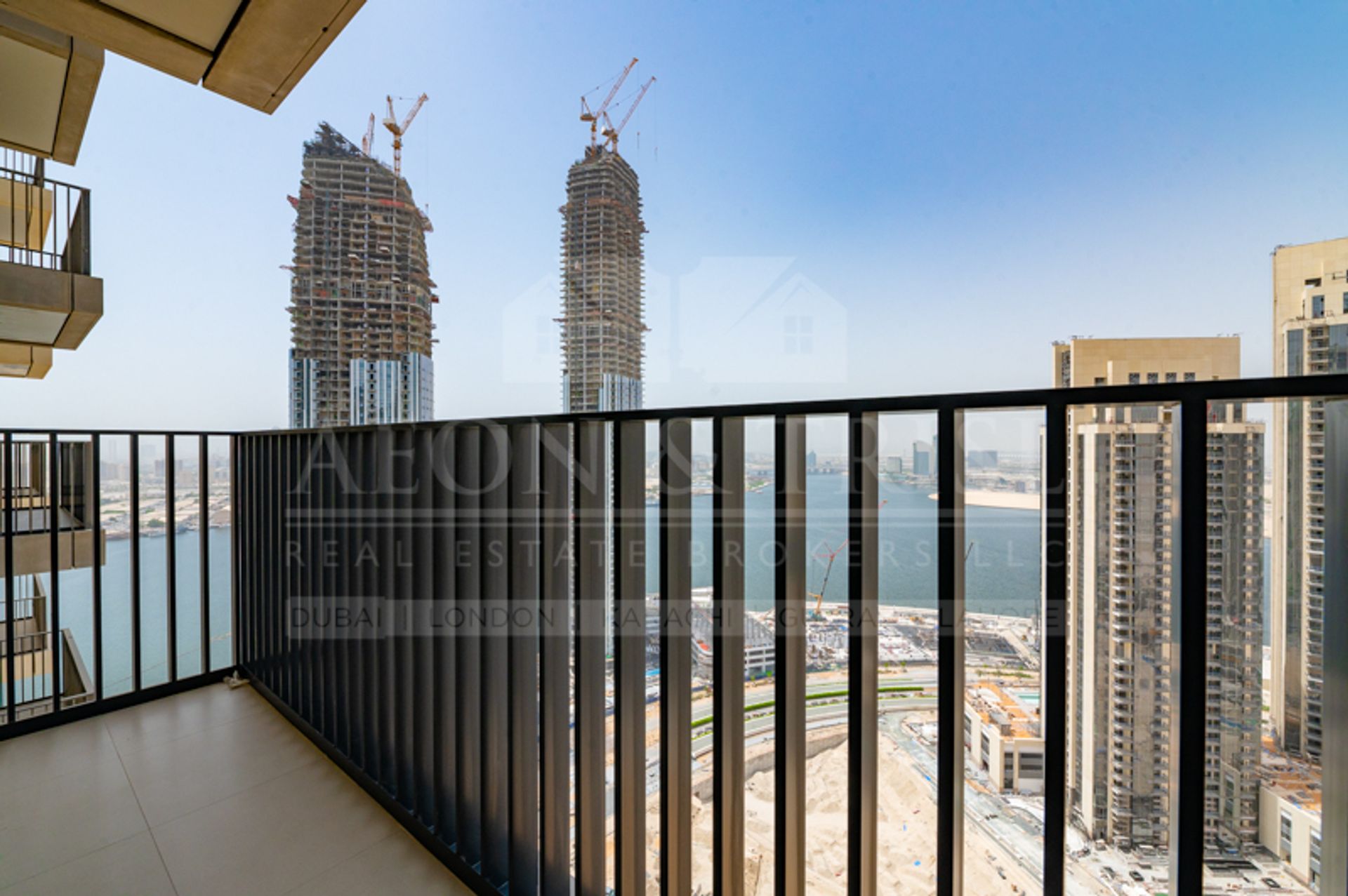 Condominio en دبي, دبي 11400959