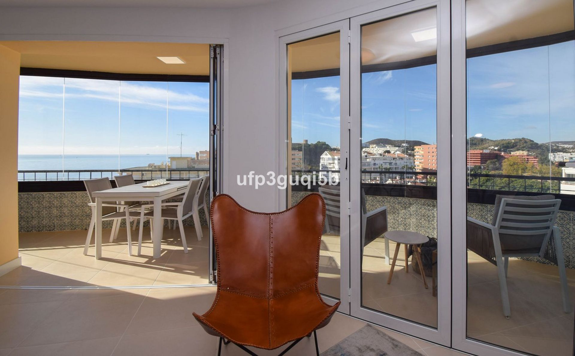 Condominio nel Fuengirola, Andalucía 11401053