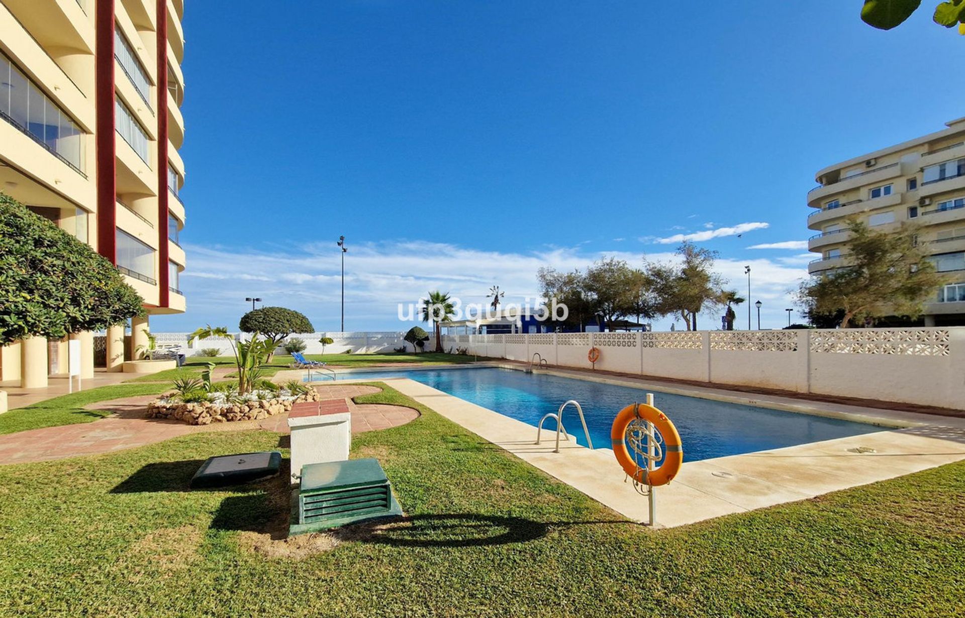 Condominio nel Fuengirola, Andalucía 11401053