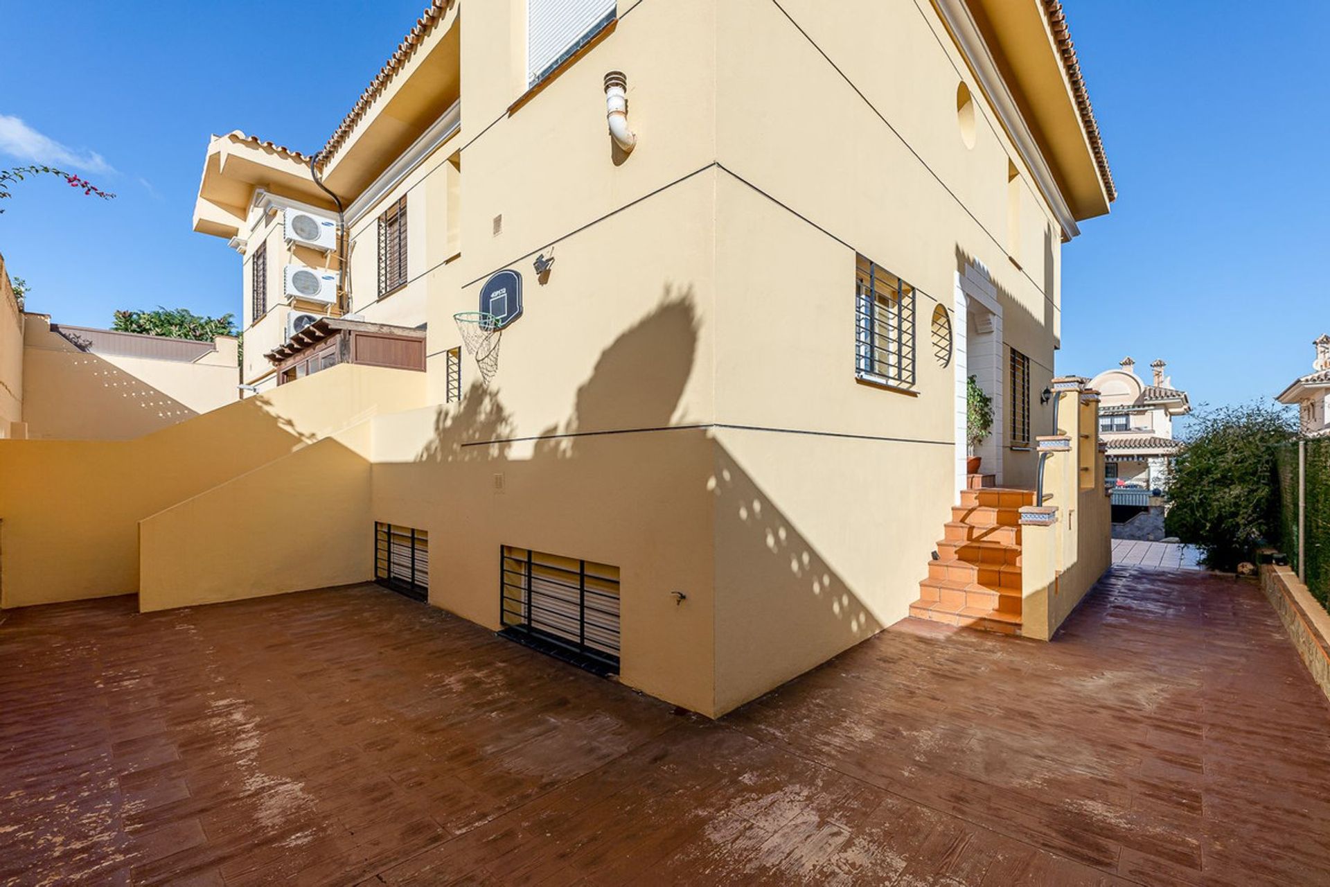 Huis in Alhaurín de la Torre, Andalusia 11401630