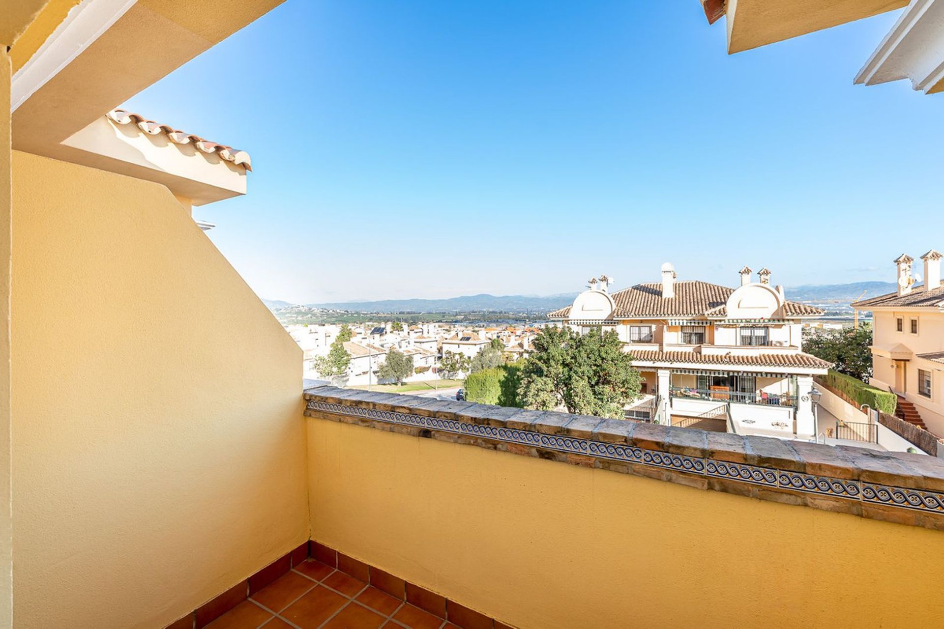 Huis in Alhaurín de la Torre, Andalusia 11401630