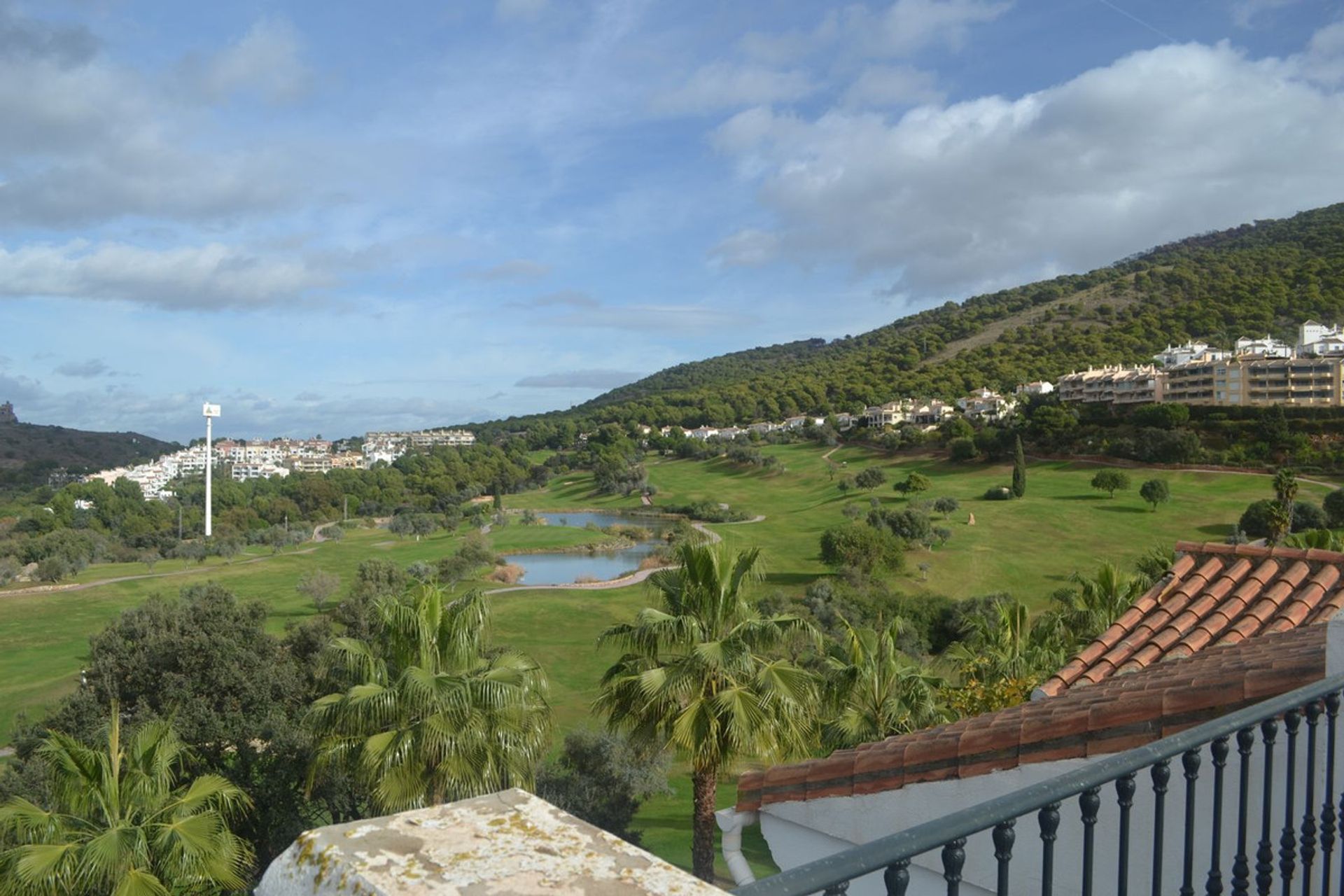 Будинок в Alhaurín el Grande, Andalusia 11401637