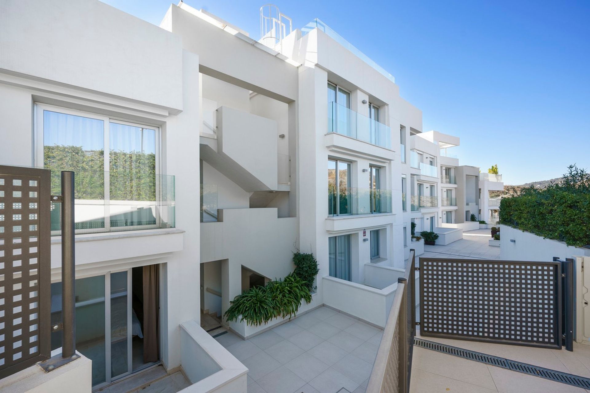 Condominium in Marbella, Andalucía 11401718