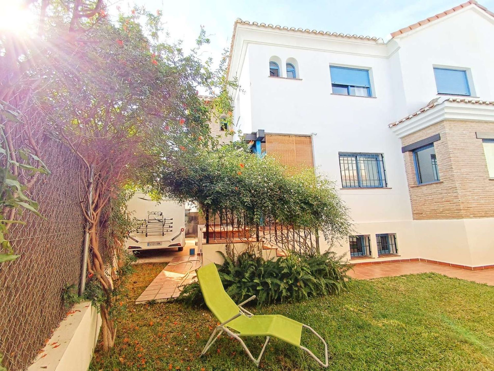 House in Alhaurin de la Torre, Andalusia 11401778