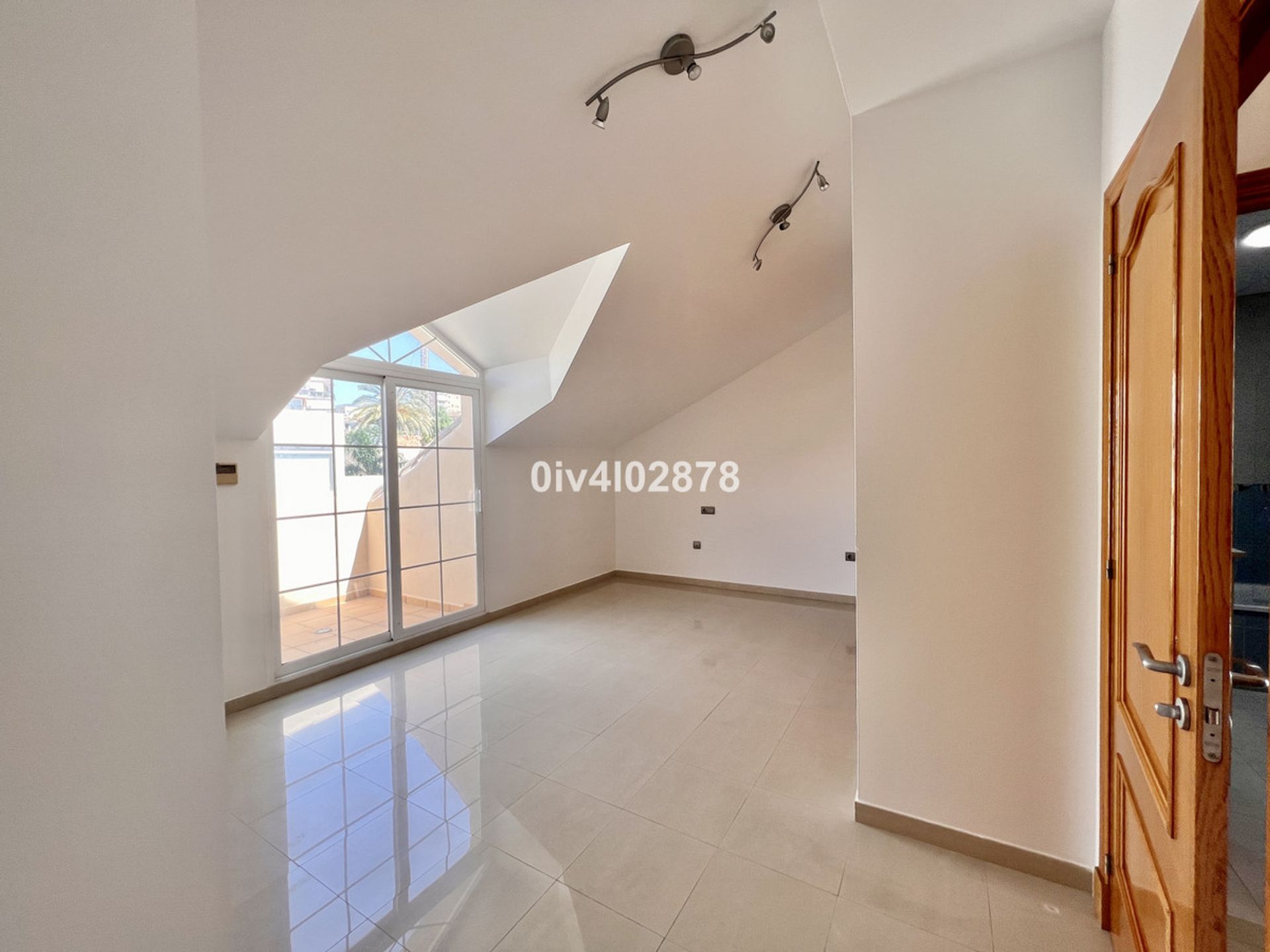 Condominium dans Benalmádena, Andalucía 11402293