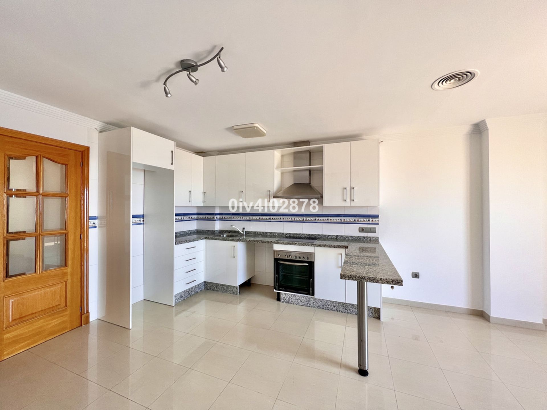 Condominium dans Benalmádena, Andalucía 11402293