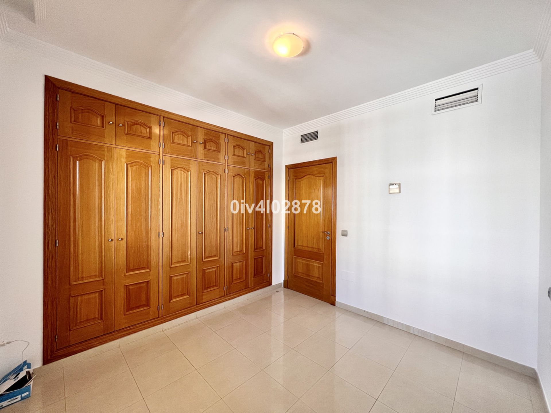 Condominium dans Benalmádena, Andalucía 11402293