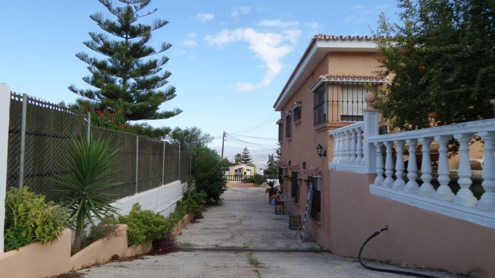 жилой дом в Alhaurín de la Torre, Andalusia 11402407