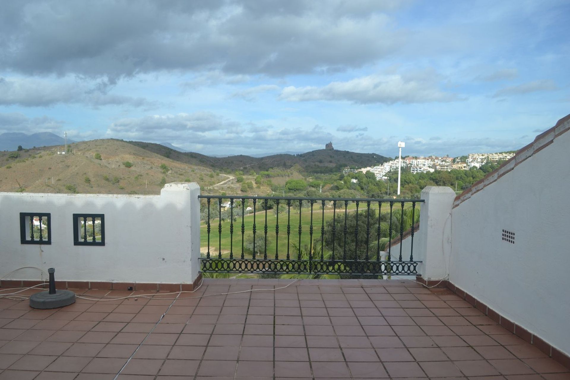 Rumah di Alhaurín el Grande, Andalusia 11402563