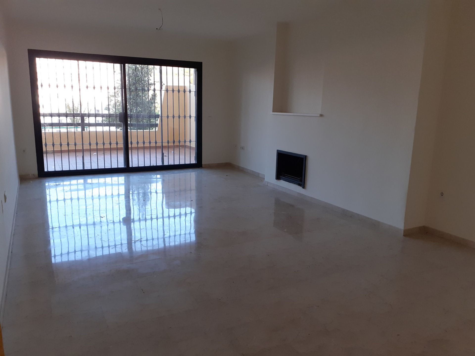 Condominio en Benahavís, Andalucía 11402623