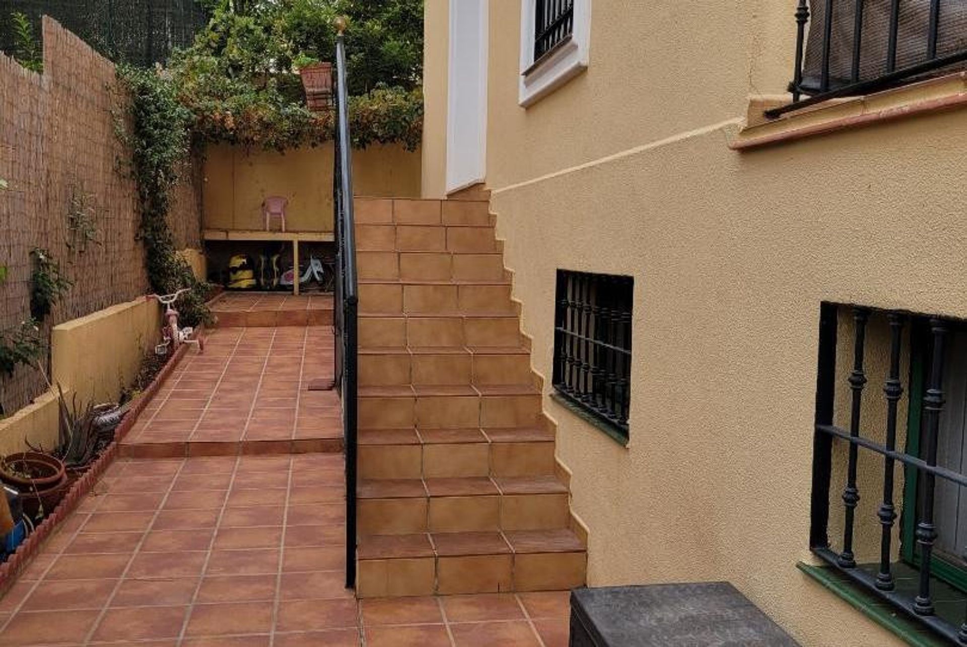 House in Alhaurín de la Torre, Andalusia 11402732