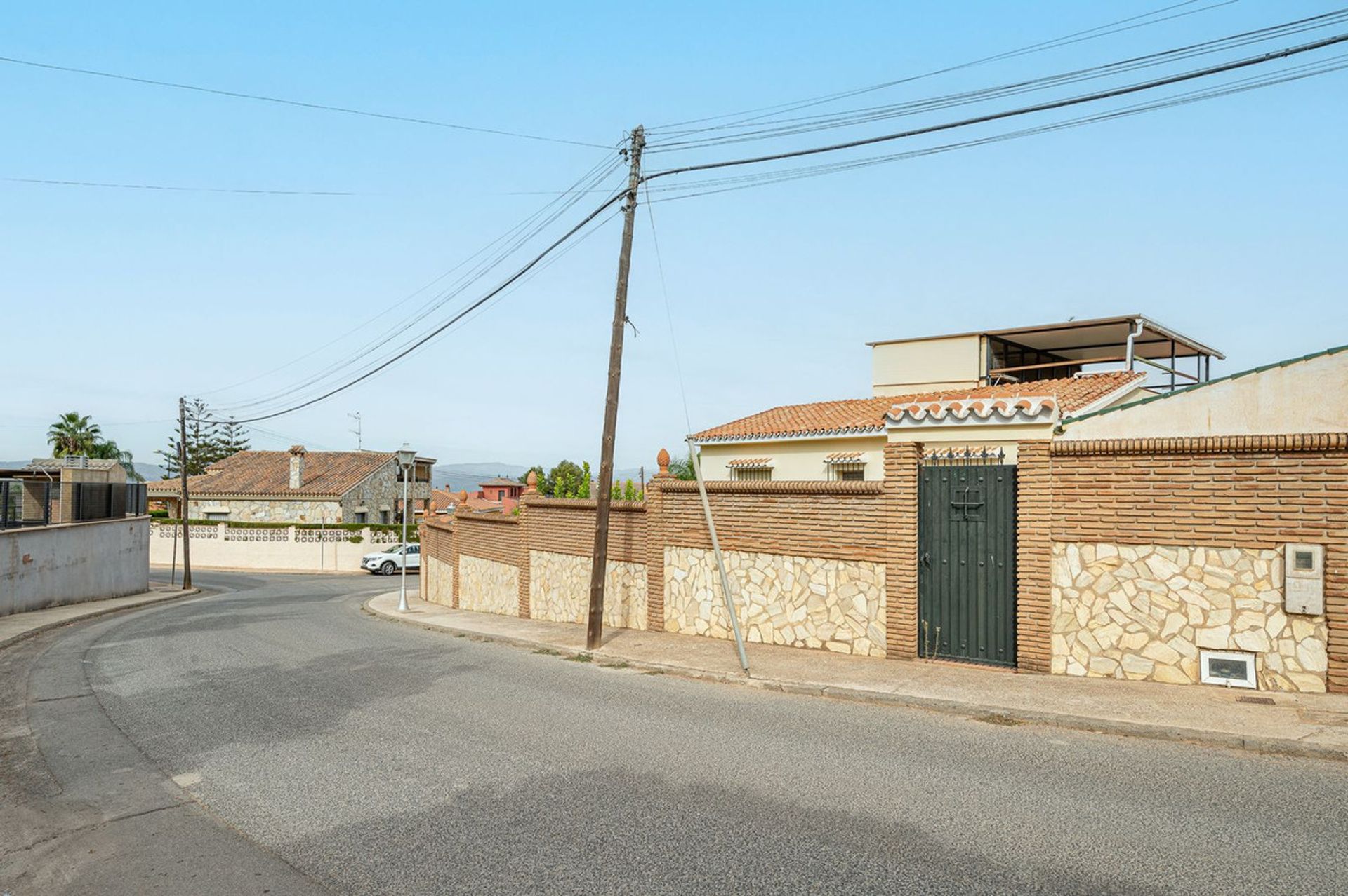 Huis in Alhaurín de la Torre, Andalusia 11402741