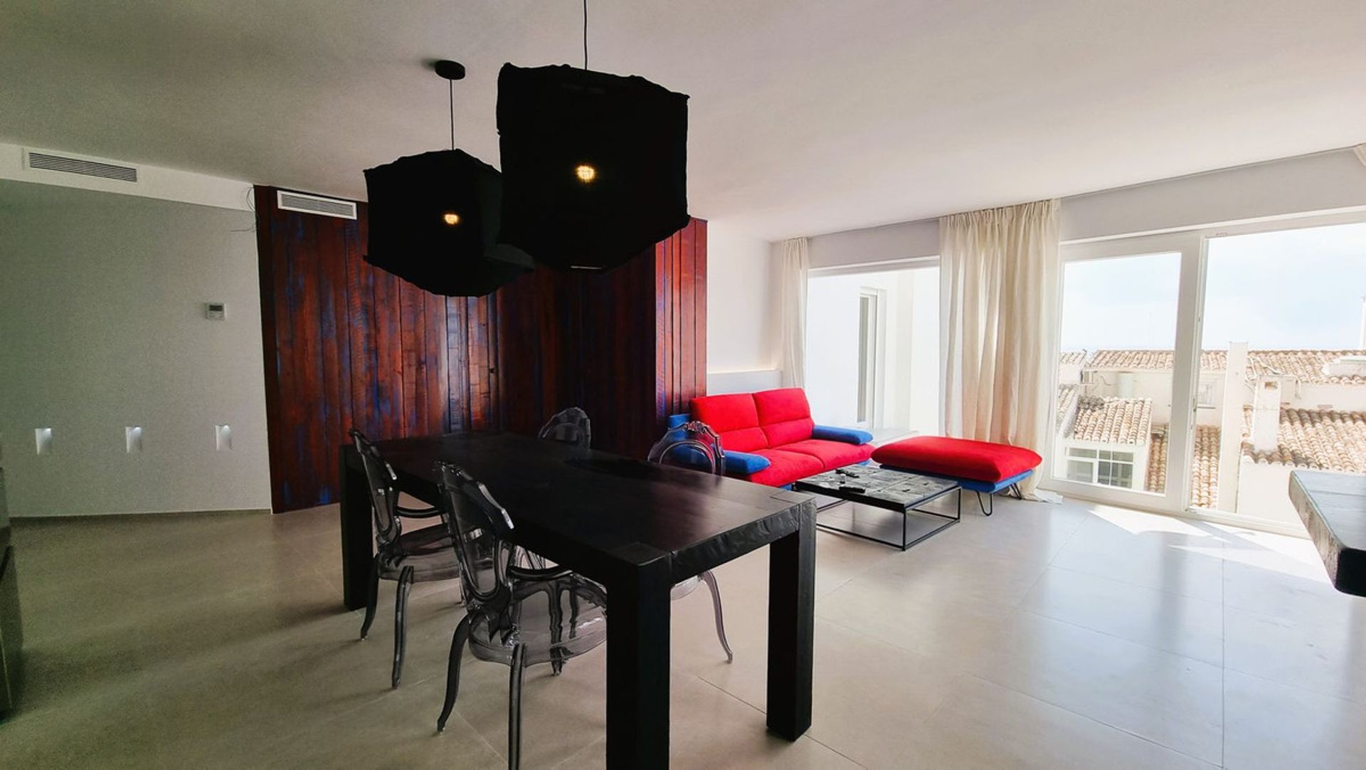 Condominium in Marbella, Andalusia 11402783