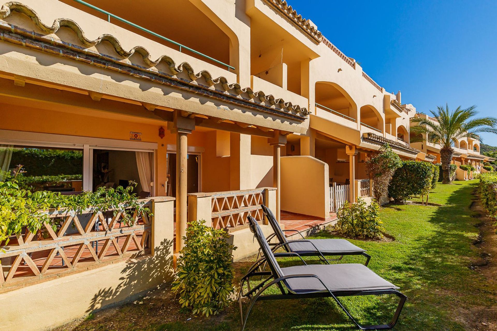 Condominio nel Ojen, Andalusia 11403415