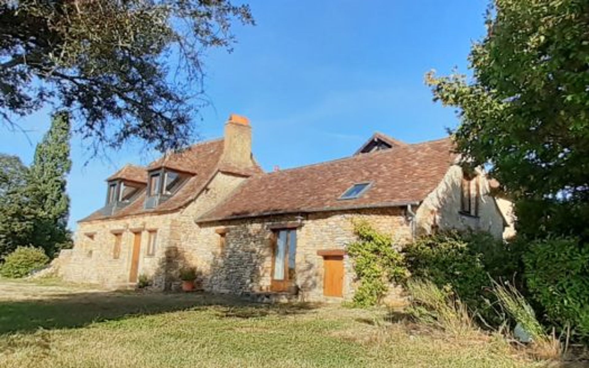 Hus i Aubas, Nouvelle-Aquitaine 11403901